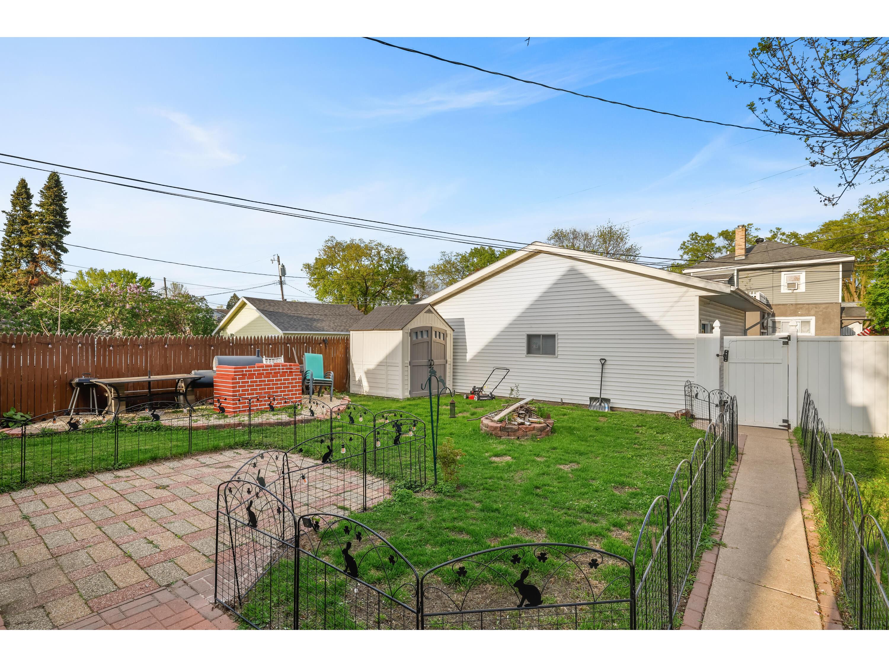 1402 George La Crosse WI 54603 1960810 image2