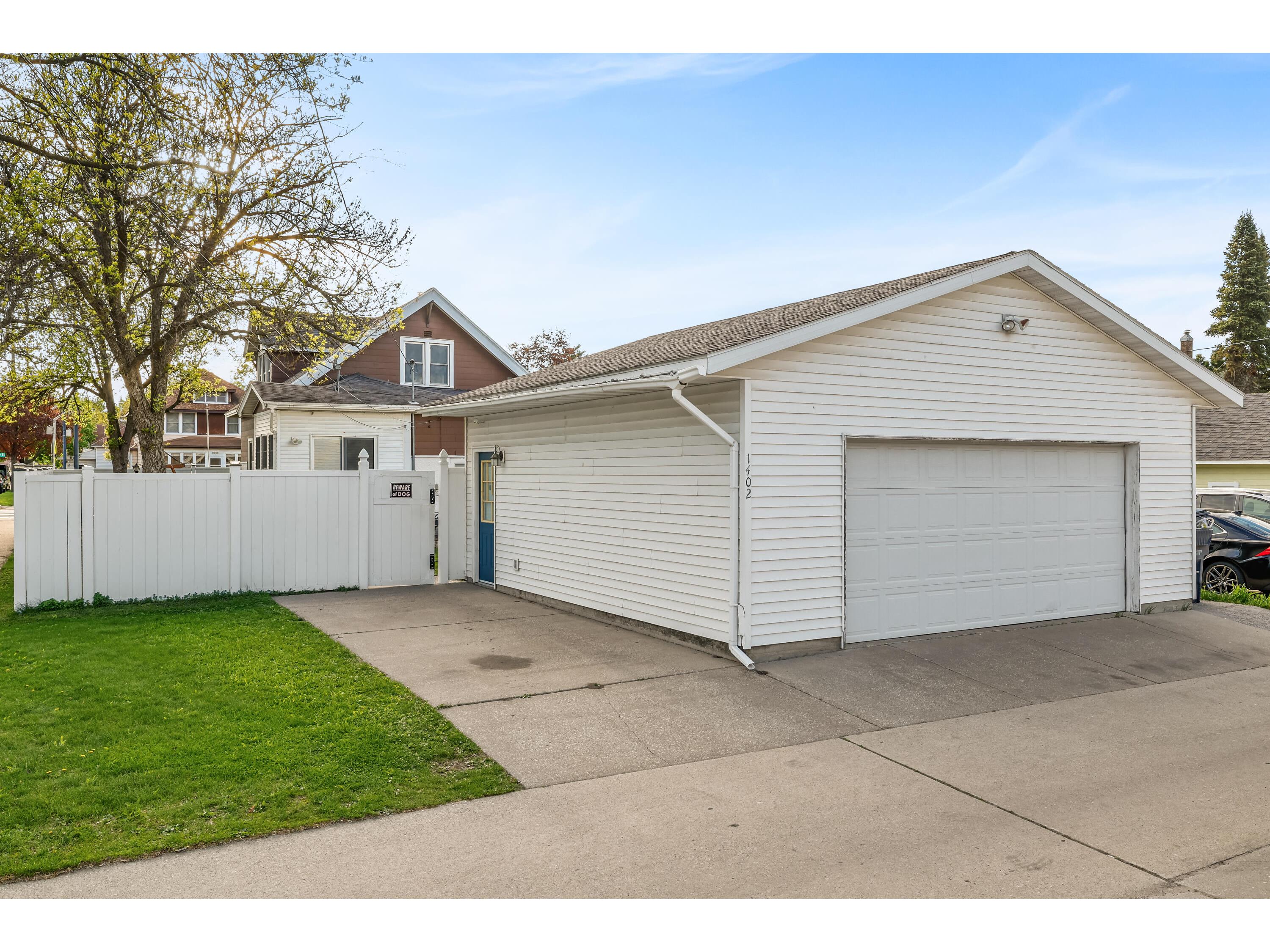 1402 George La Crosse WI 54603 1960810 image20