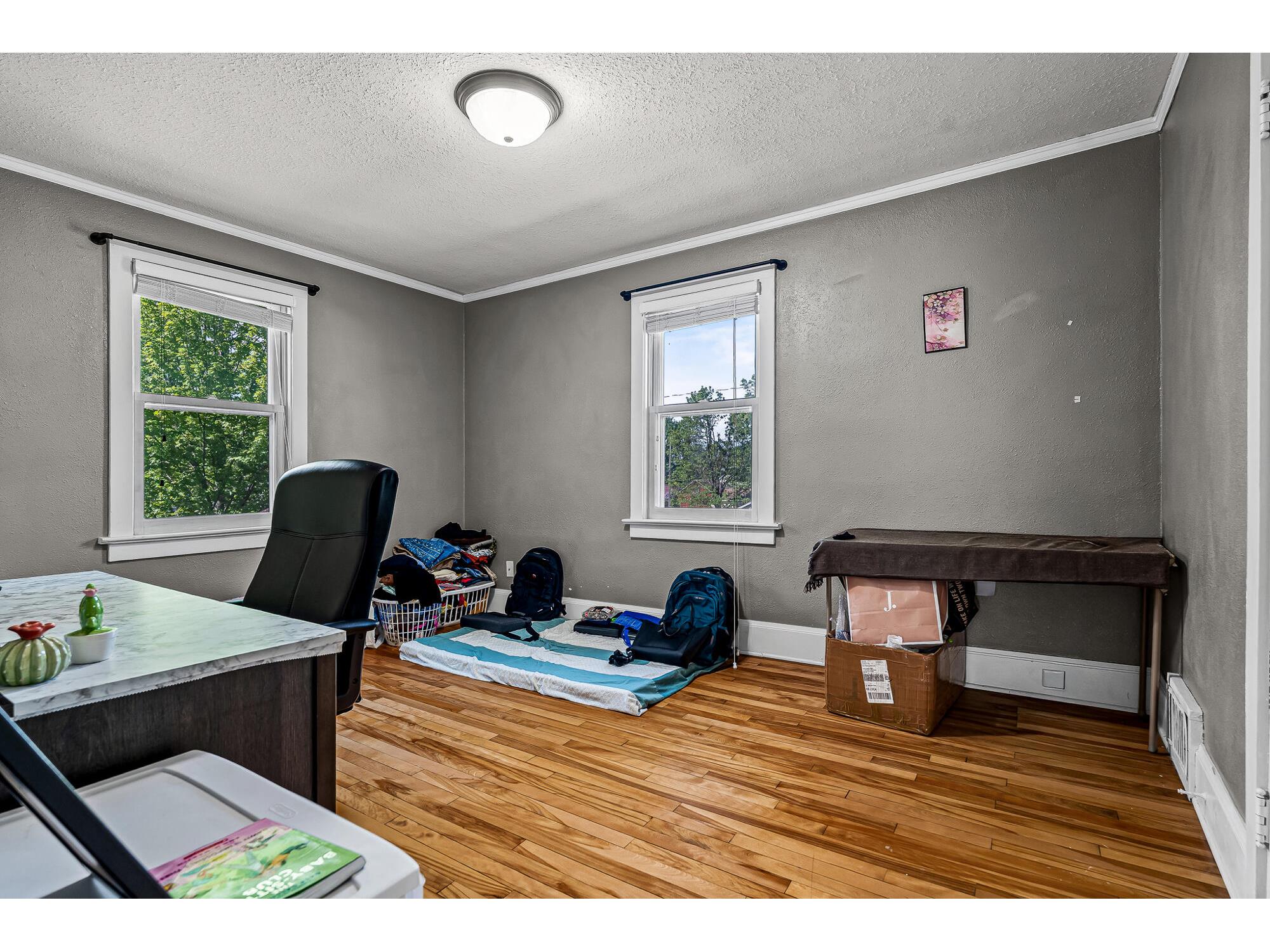 1404 Adams La Crosse WI 54601 1961503 image25