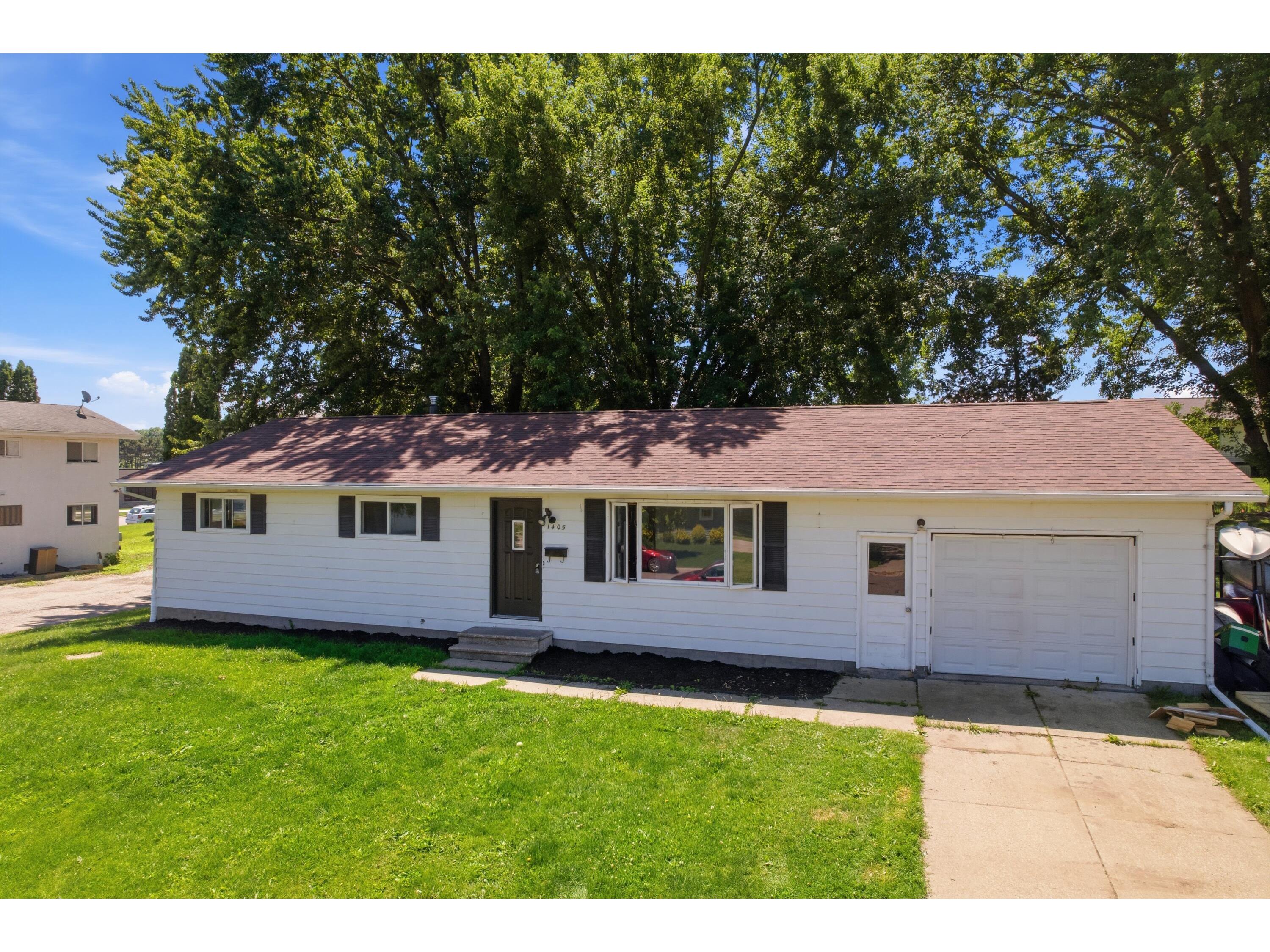 1405 Labus Bangor WI 54614 1968982 image1