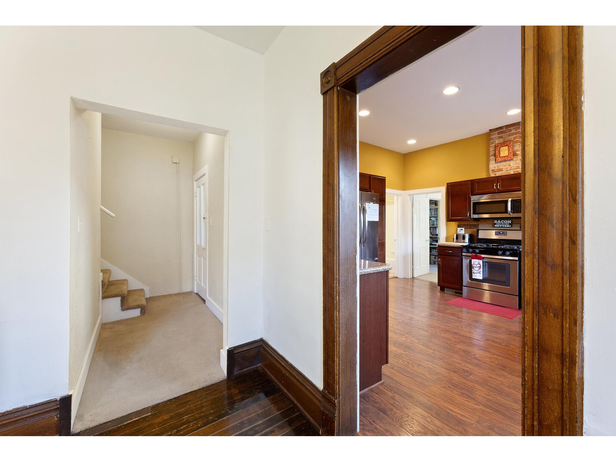 1406 Charles La Crosse WI 54603 1970786 image16