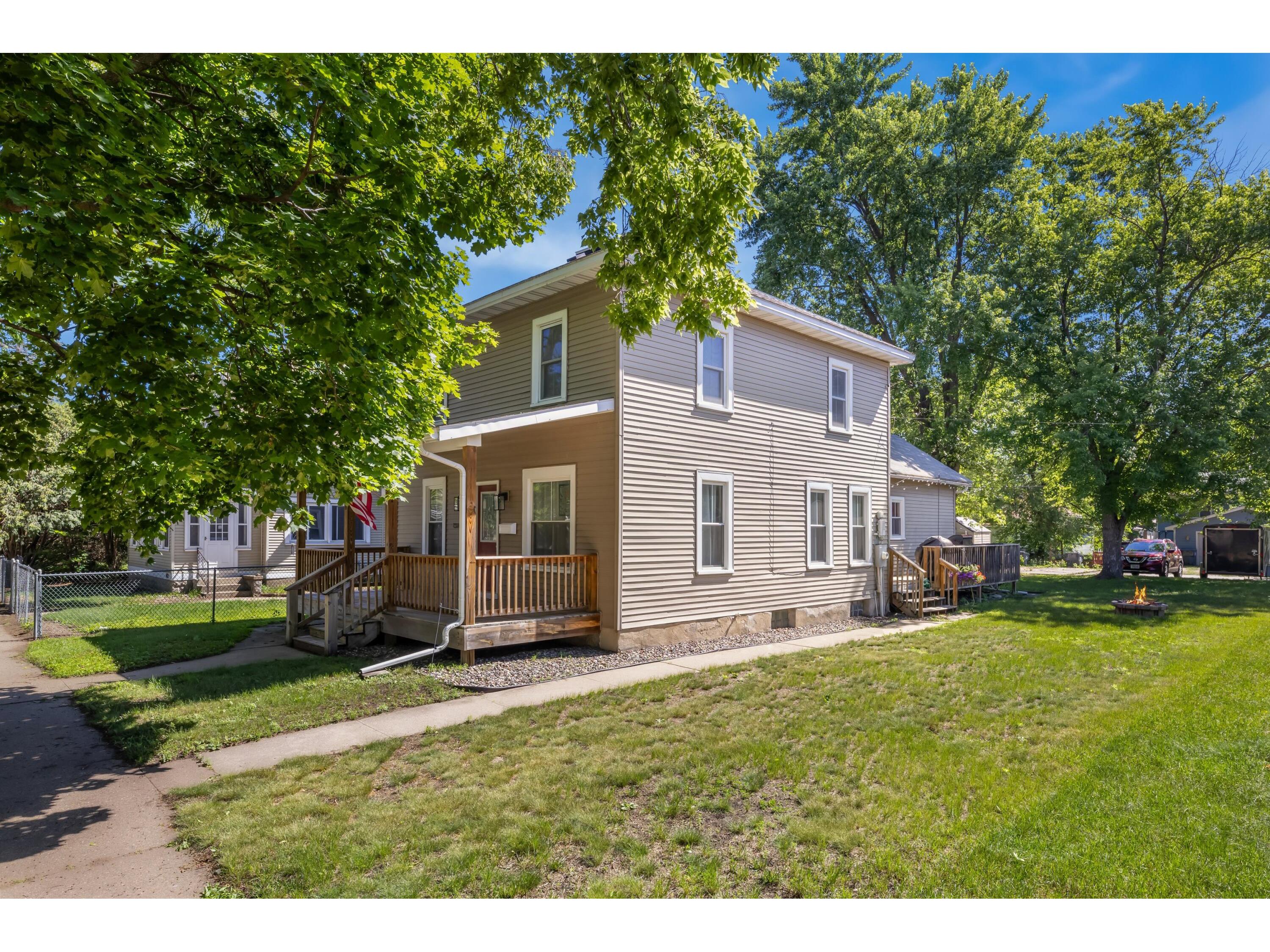 1406 Charles La Crosse WI 54603 1970786 image26