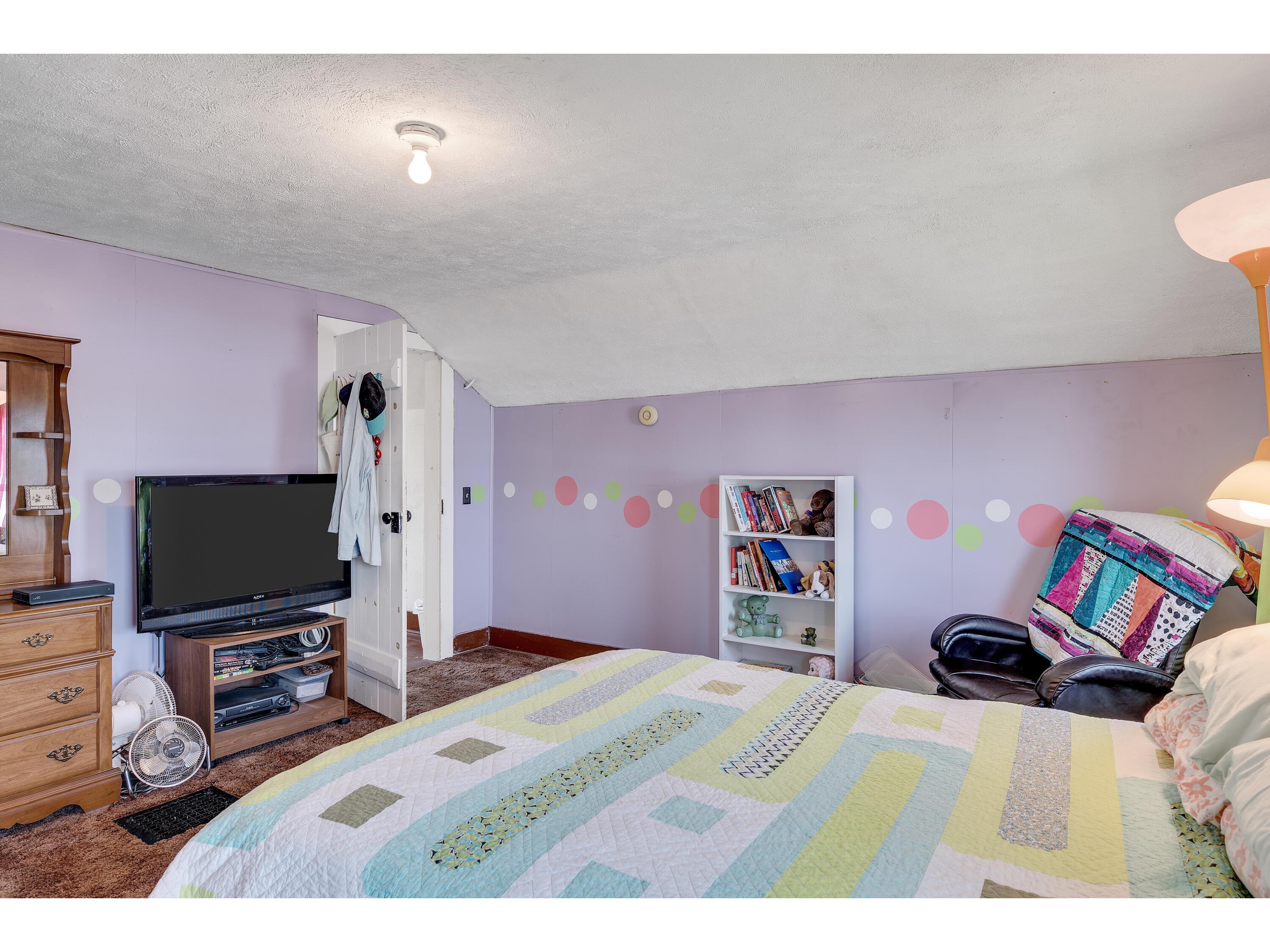 1407 Bangor Bangor WI 54614 1946253 image21