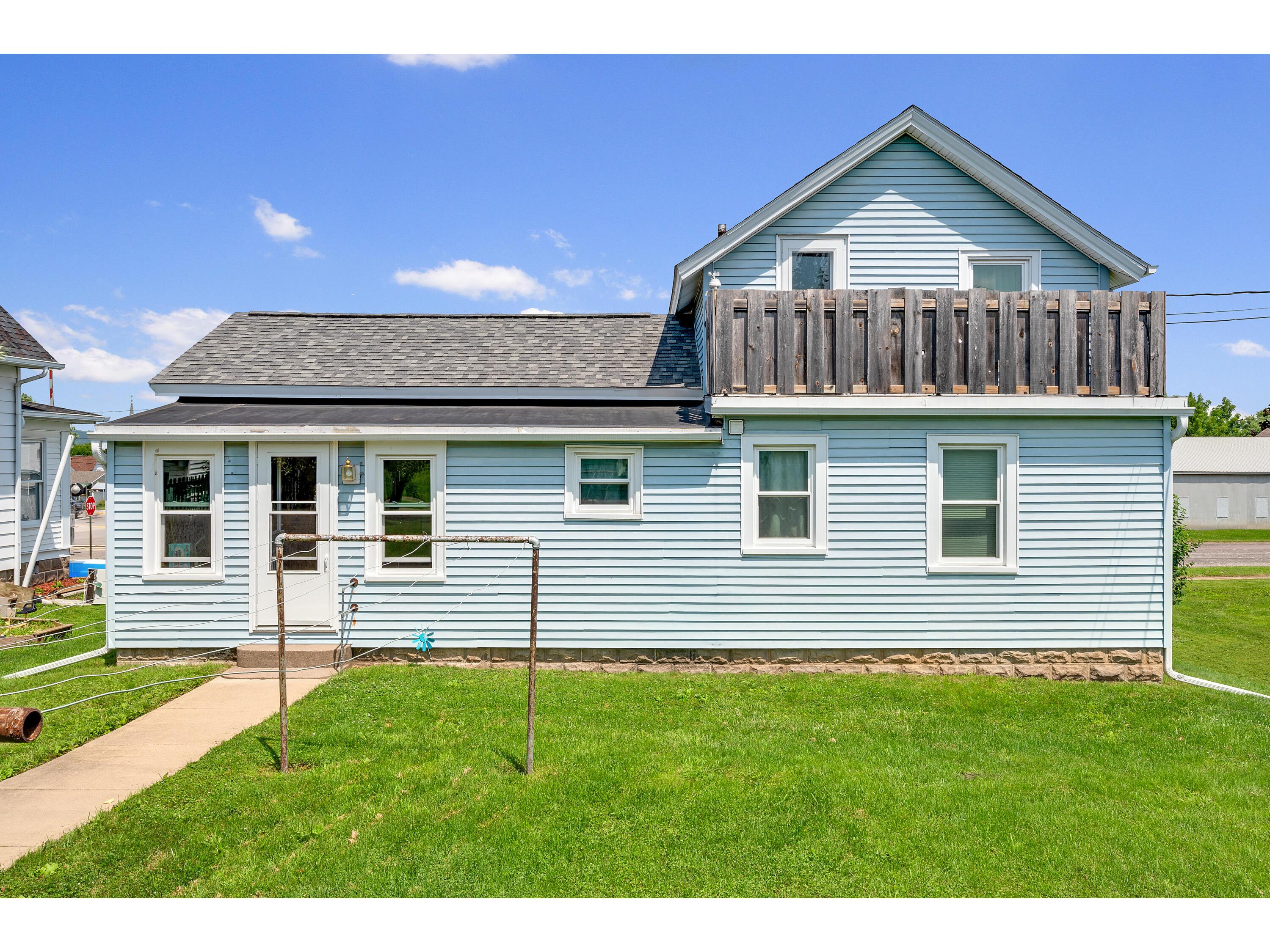 1407 Bangor Bangor WI 54614 1946253 image27