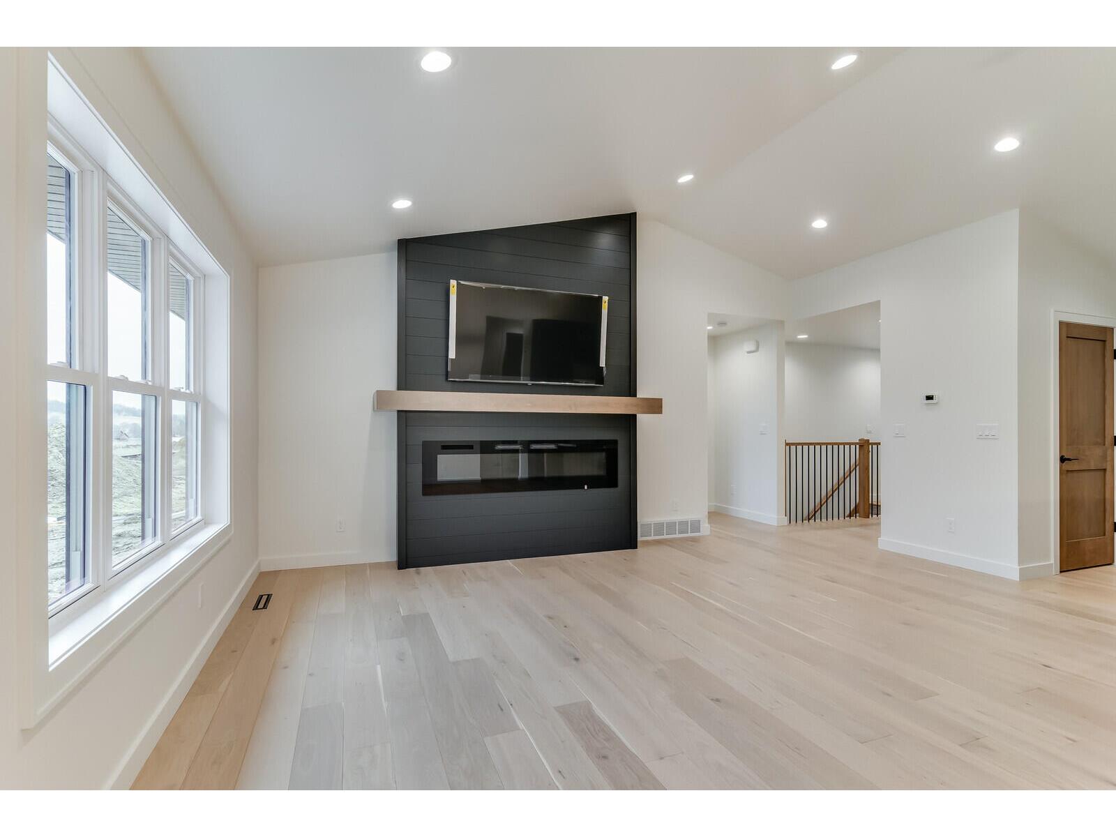 1407 Herb Holmen WI 54636 1951432 image10