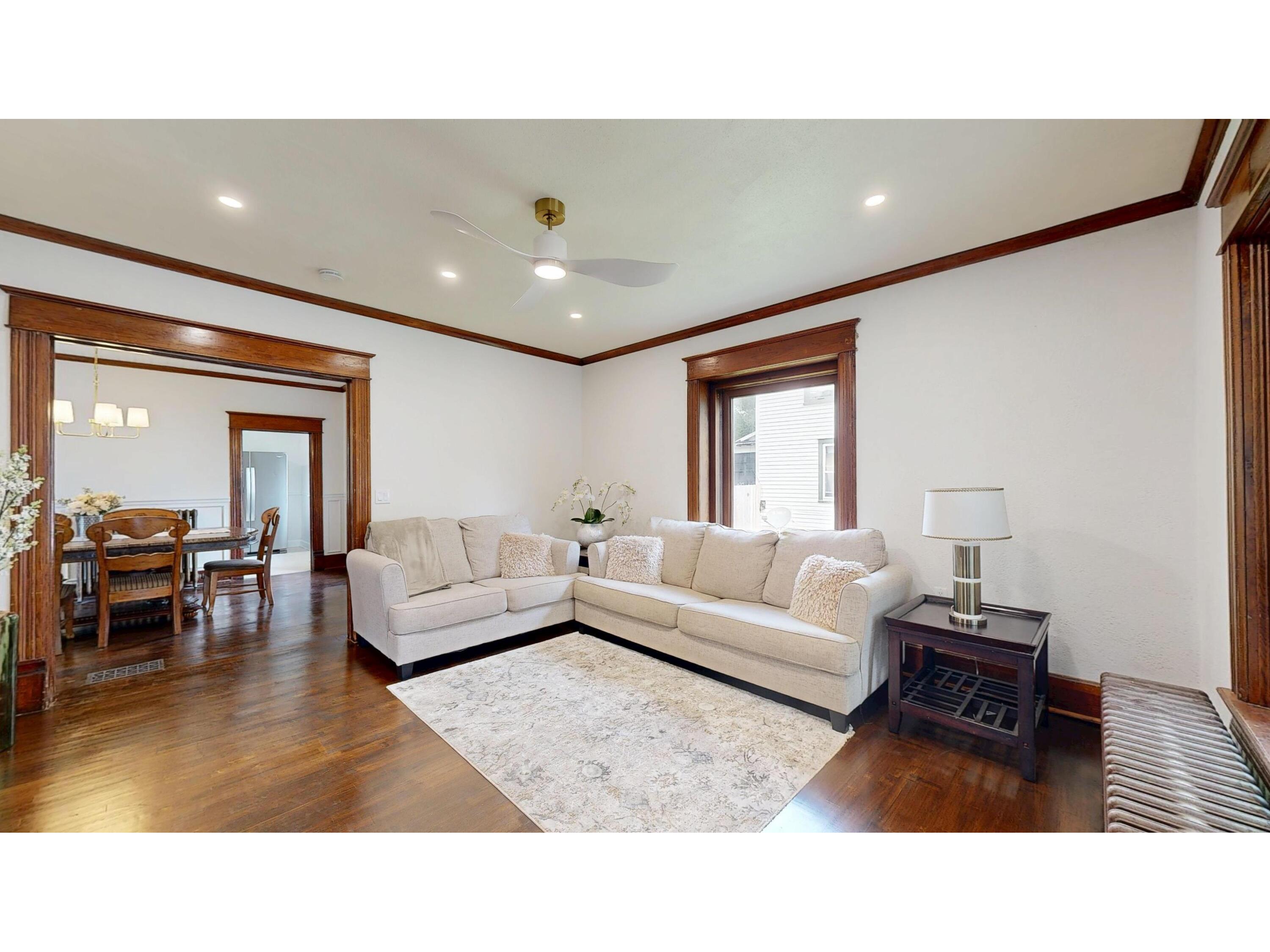 1407 McLean Tomah WI 54660 1940487 image2