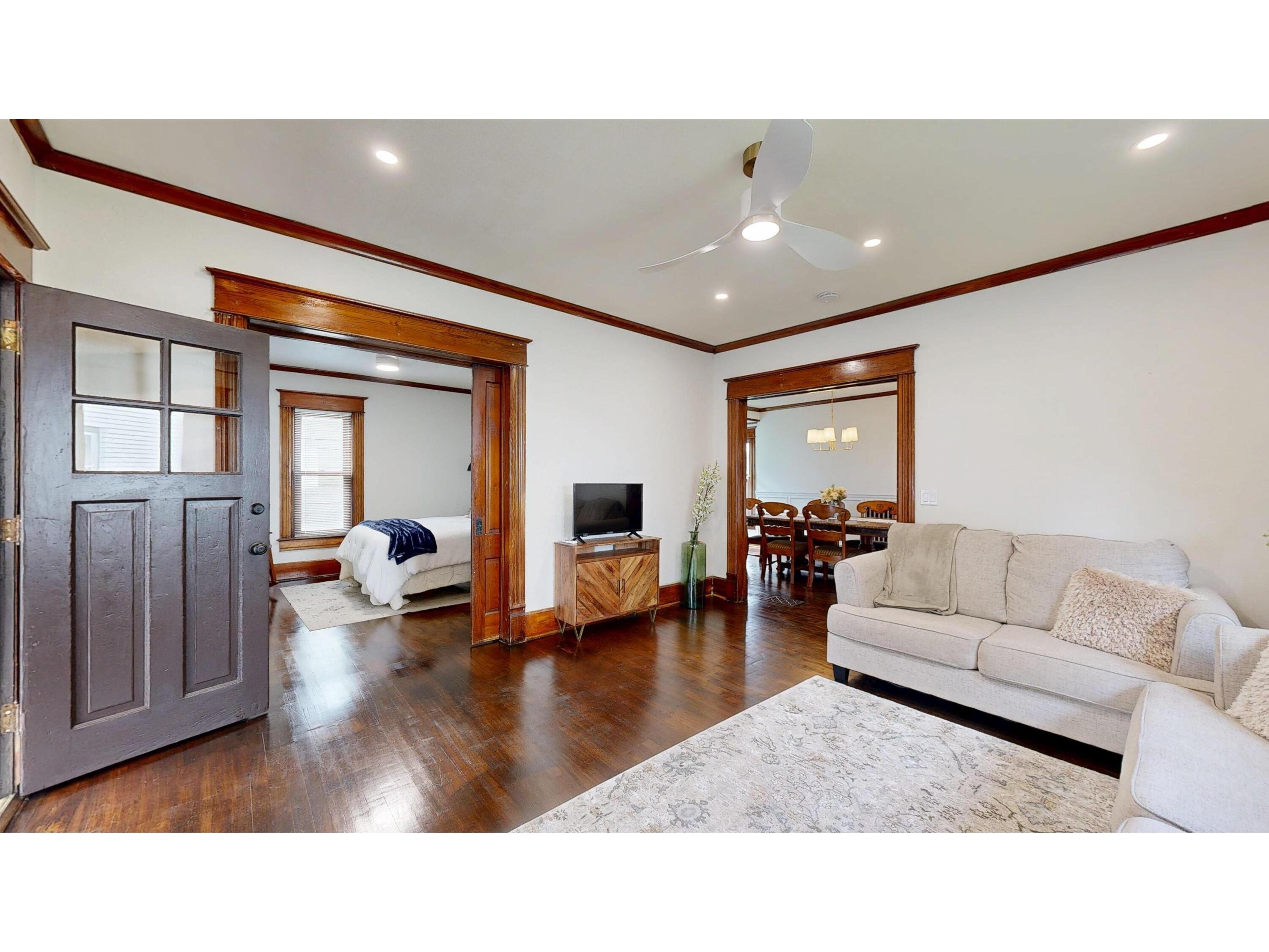 1407 McLean Tomah WI 54660 1940487 image4