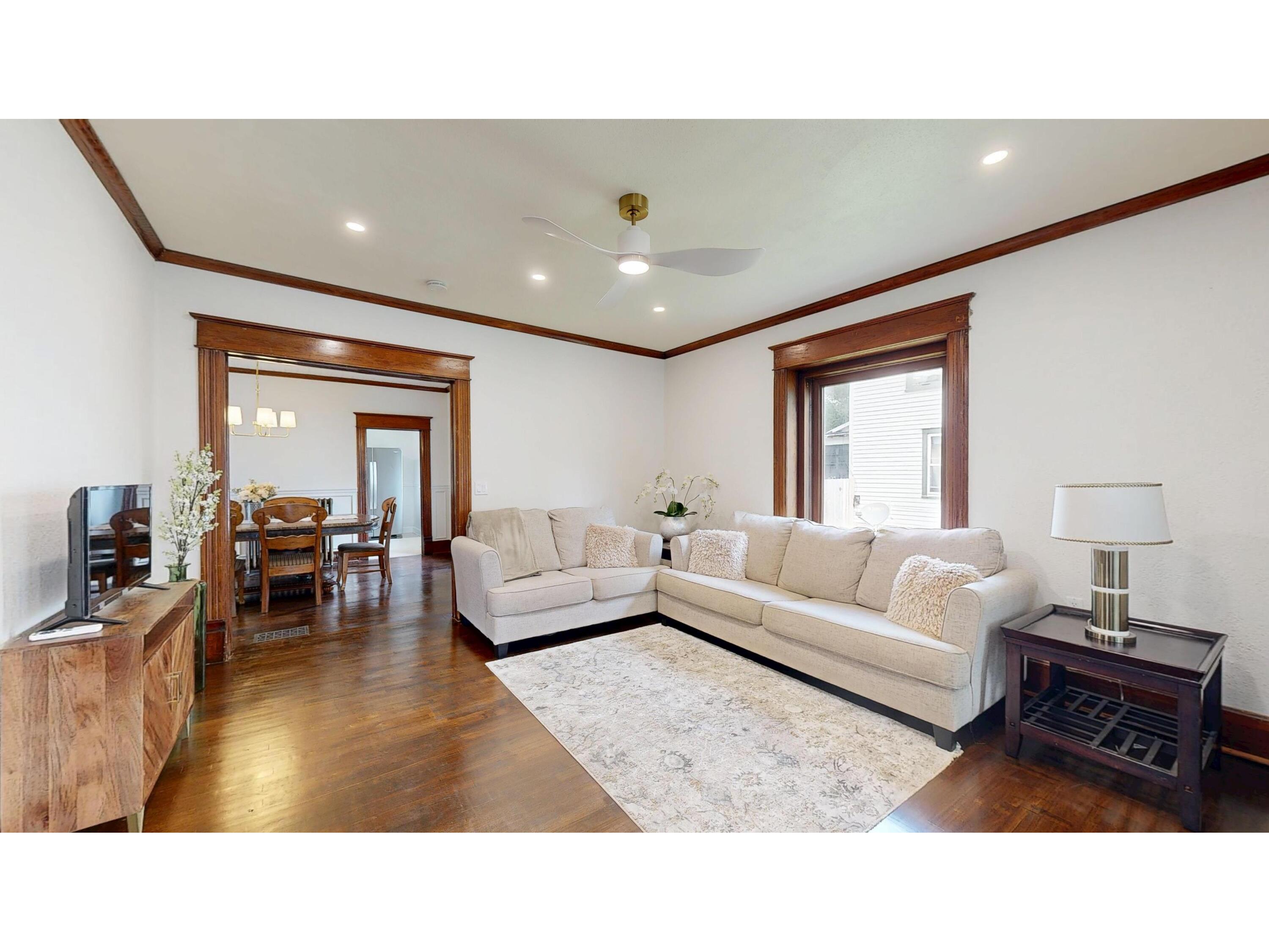 1407 McLean Tomah WI 54660 1940487 image5