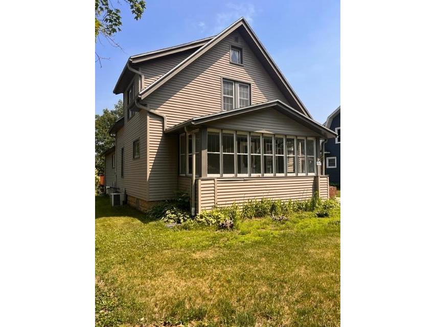 141 3rd Spring Grove MN 55974 1840364 image1