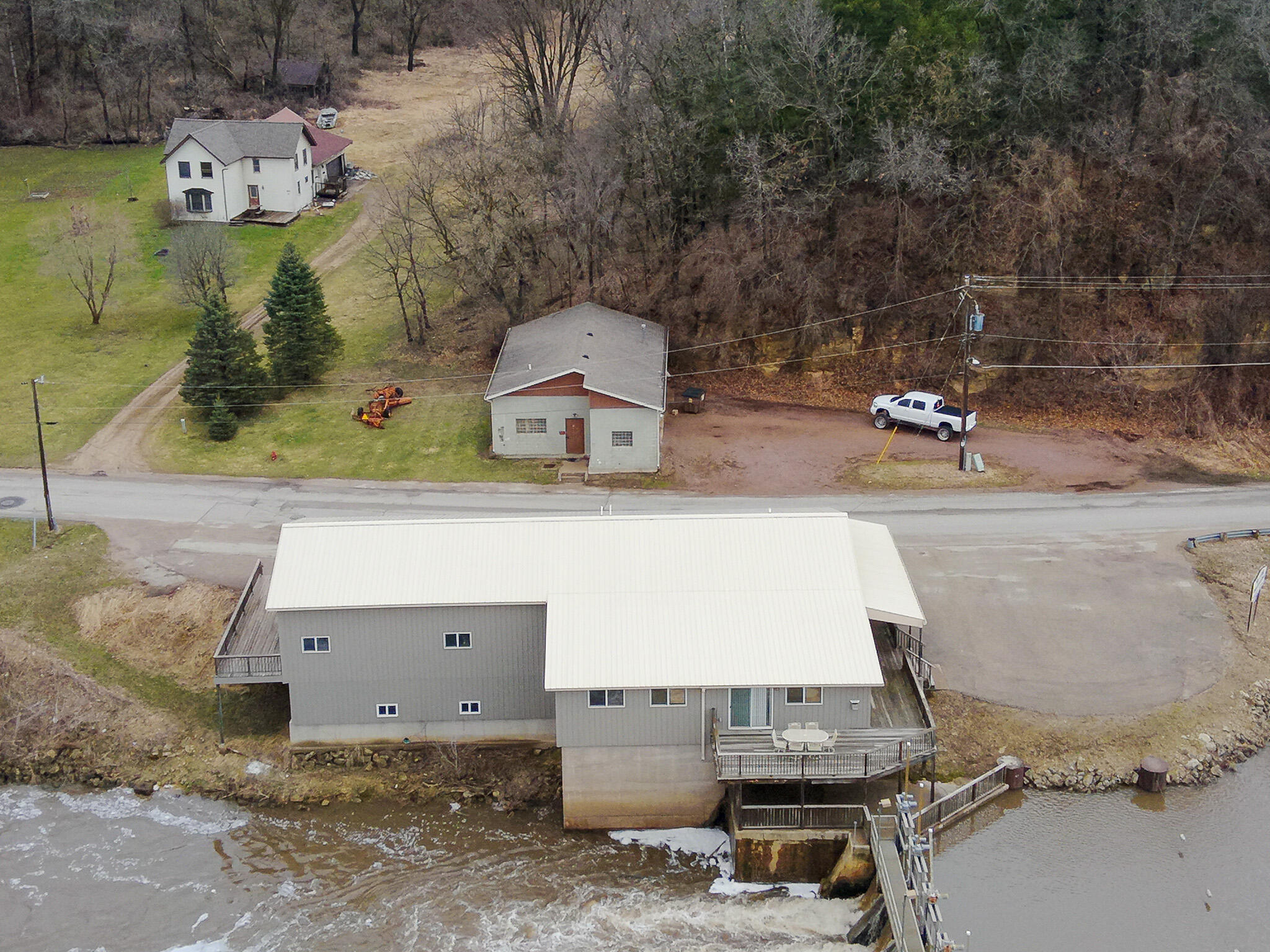 141 W Mill Blair WI 54616 - LAKE HENRY 1968291 image34