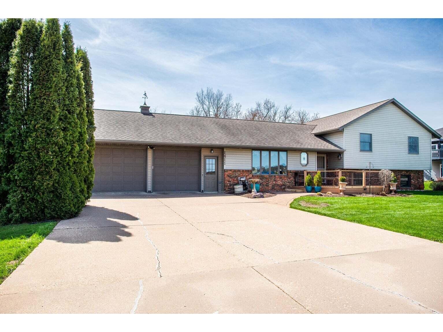 1411 W Montgomery Sparta WI 54656 1831217 image1