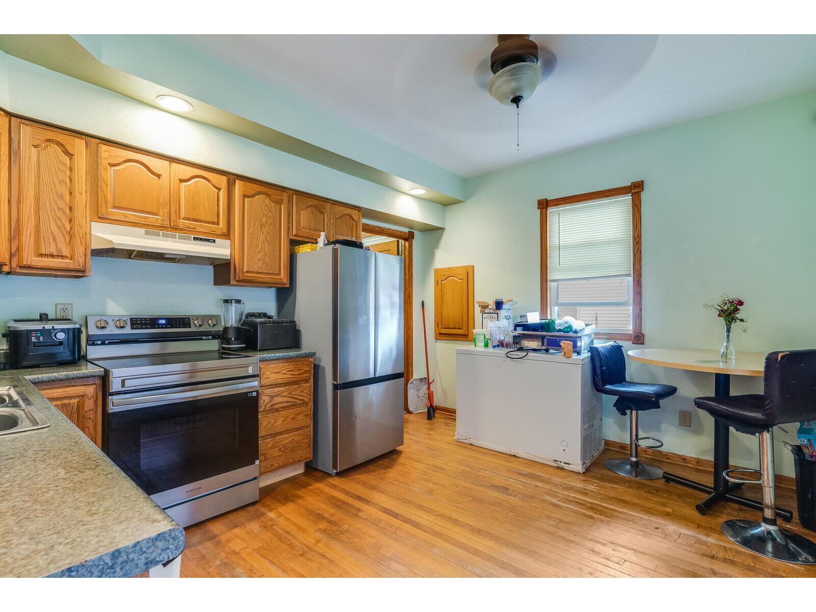 1414 Jackson #1416 La Crosse WI 54601 1963415 image10