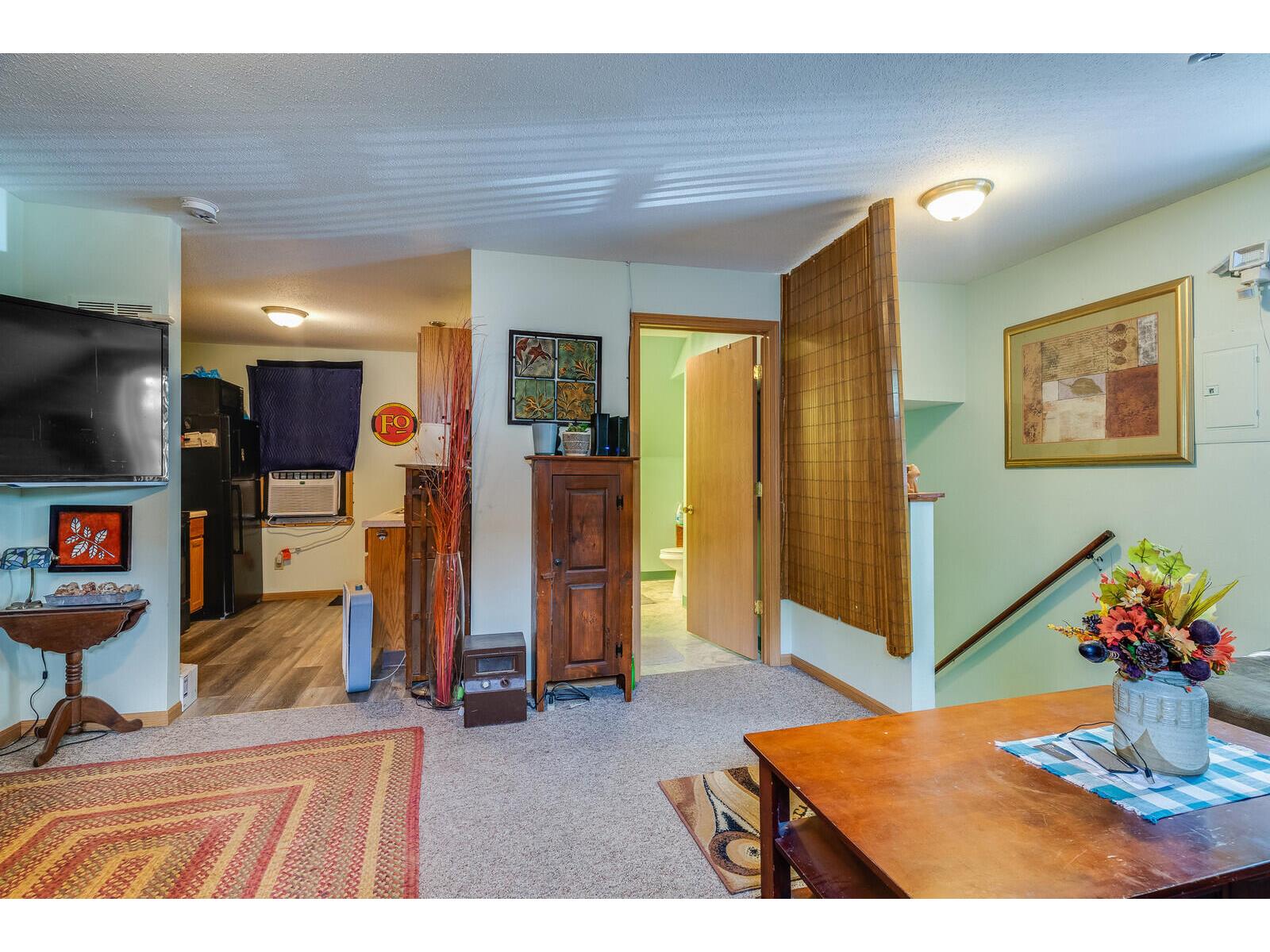 1414 Jackson #1416 La Crosse WI 54601 1963415 image24