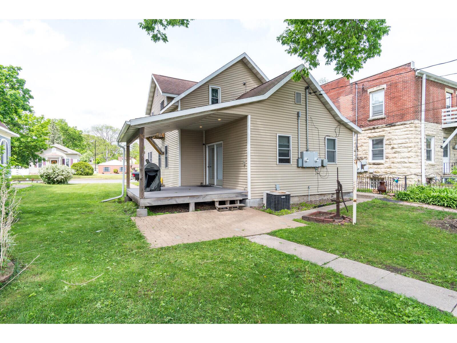 1414 Jackson #1416 La Crosse WI 54601 1963415 image3