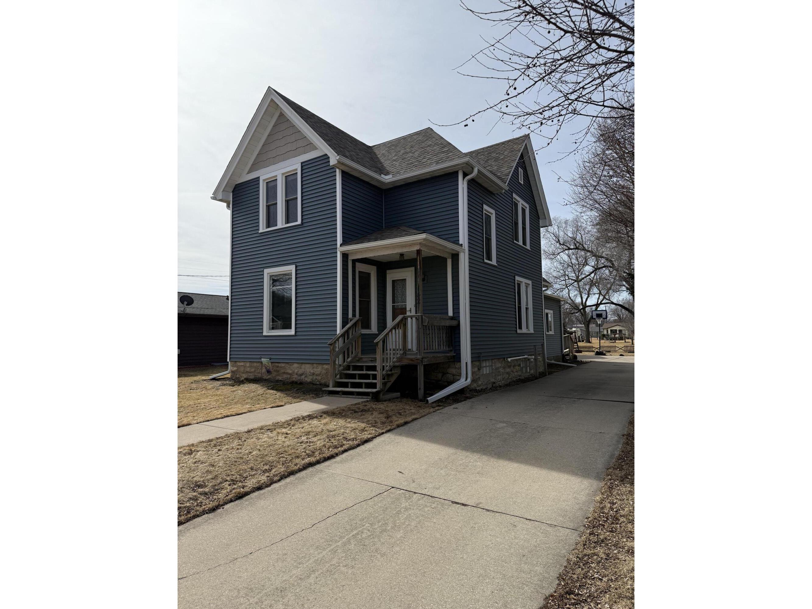 142 Harmony West Salem WI 54669 1940137 image1