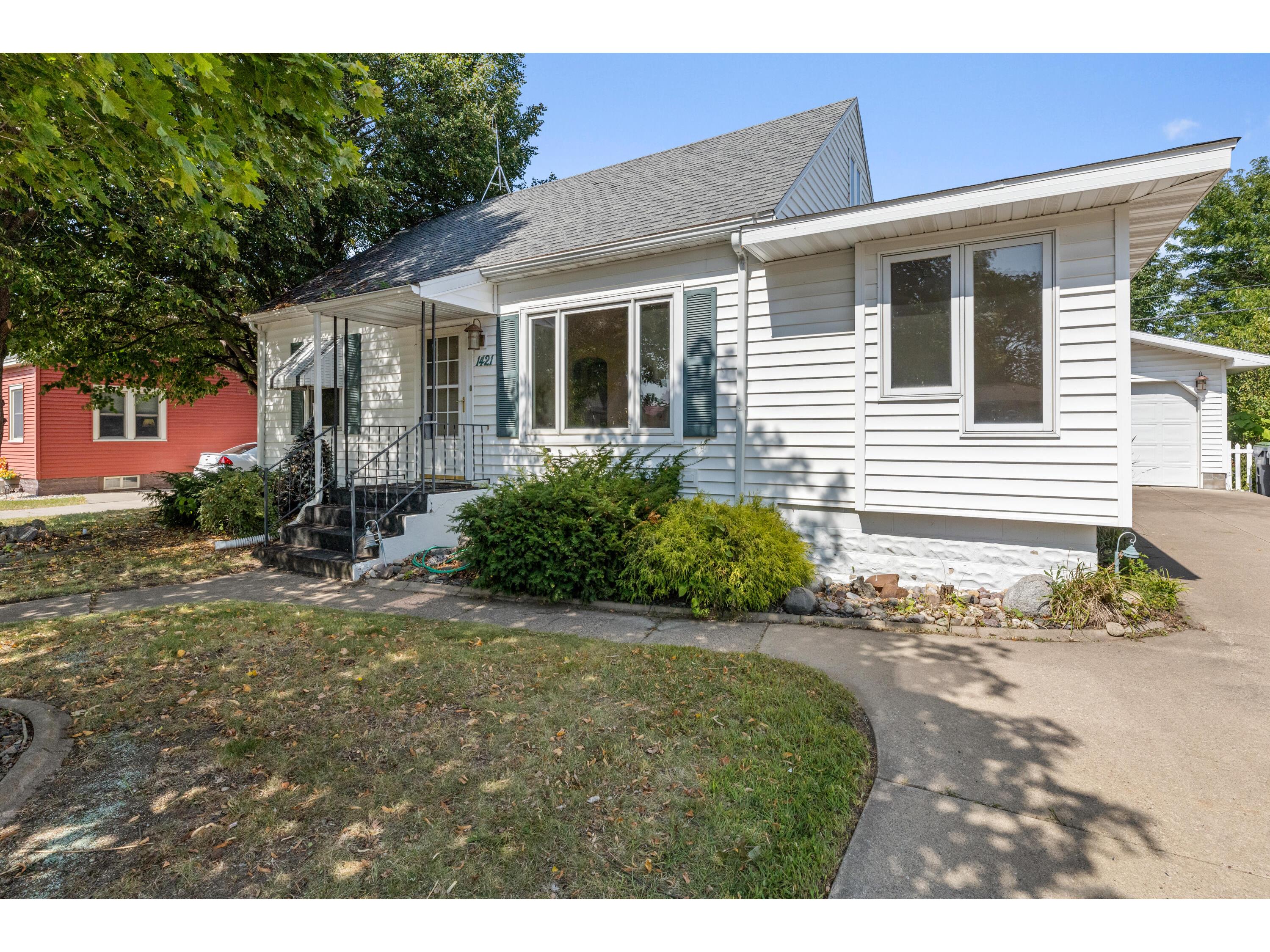 1421 Hyde La Crosse WI 54601 1934398 image1