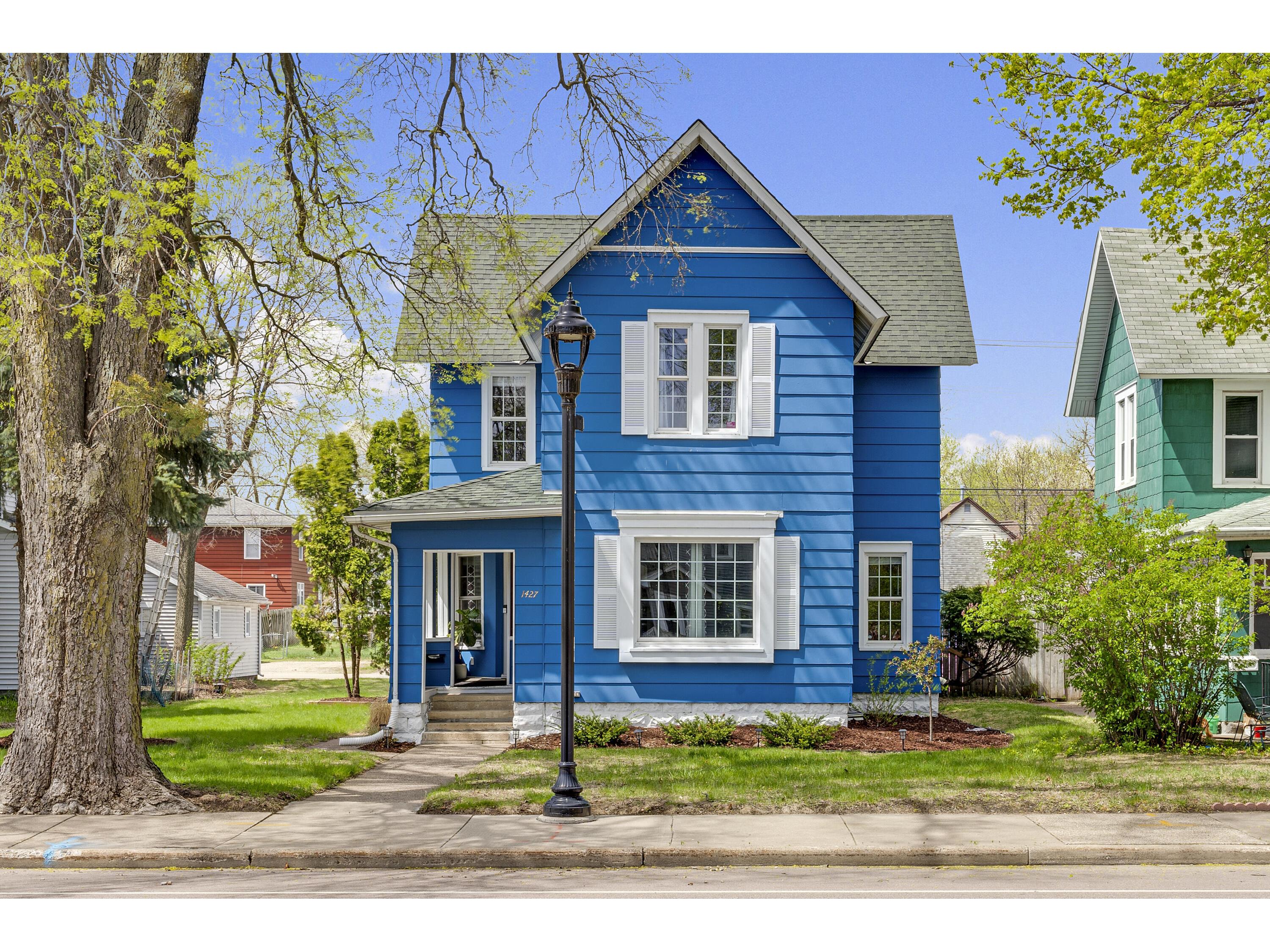 1427 George La Crosse WI 54603 1916296 image1