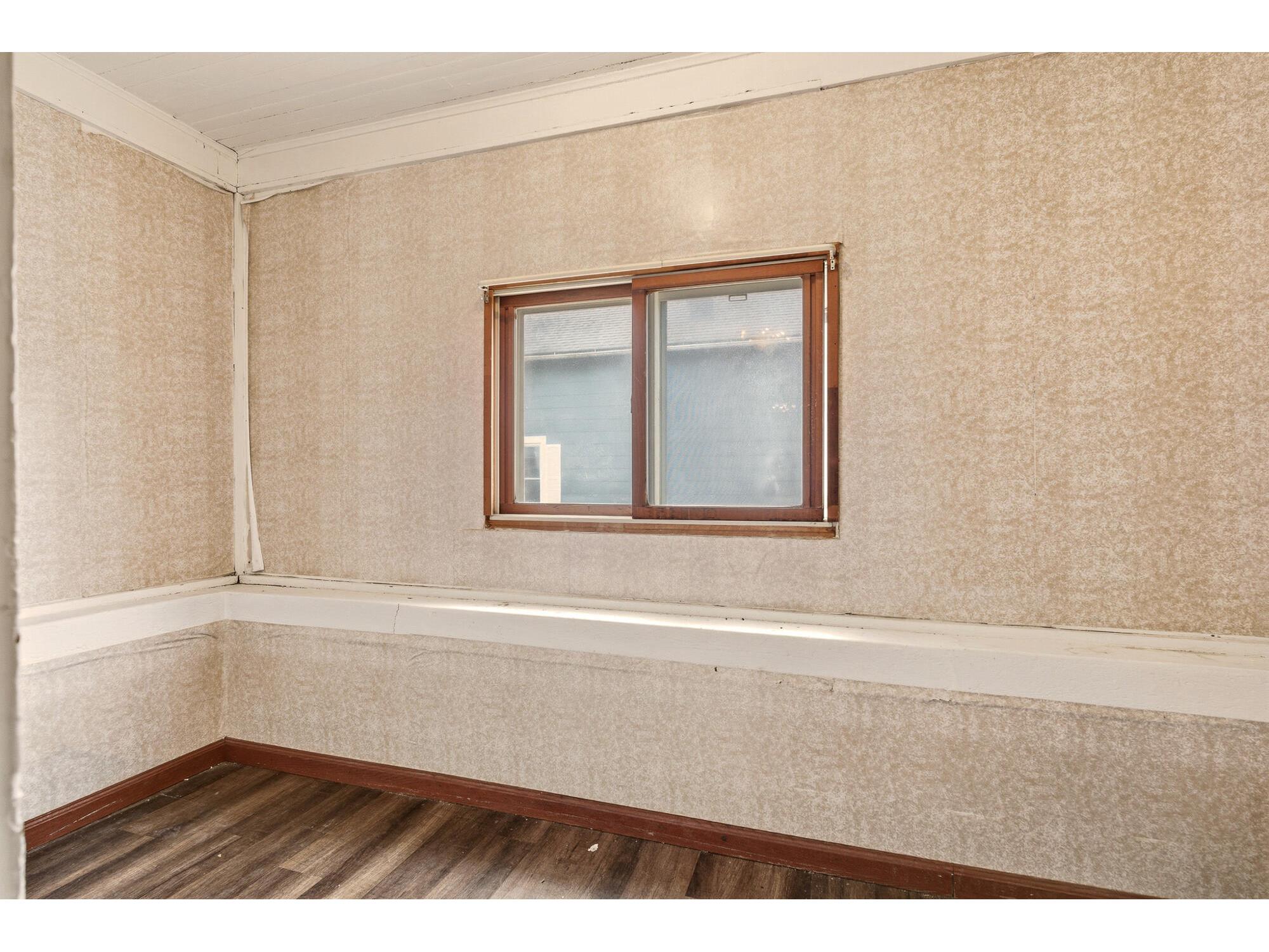 1453 Charles La Crosse WI 54603 1965371 image16