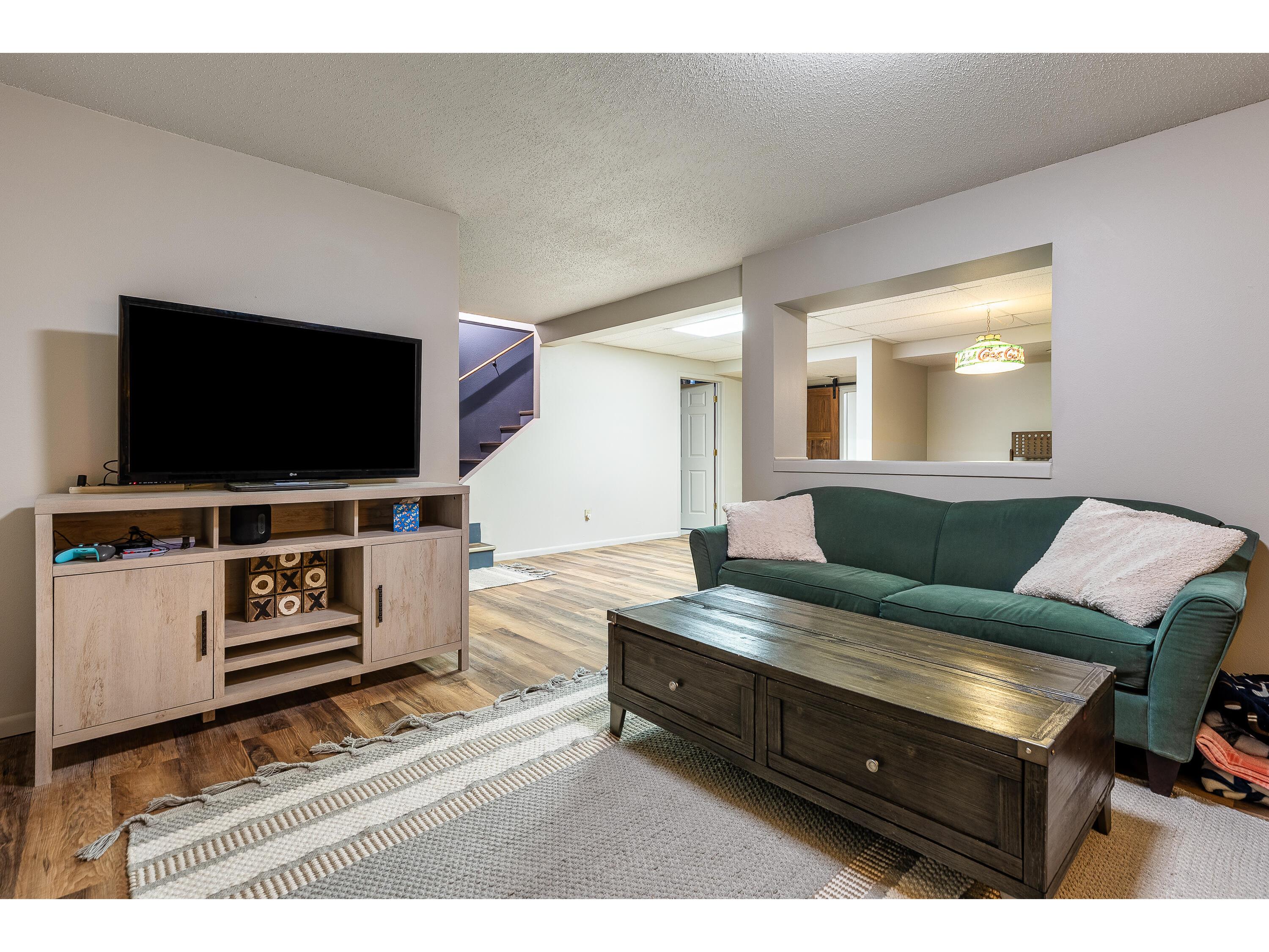 14812 Hibiscus Tomah WI 54660 1957844 image25