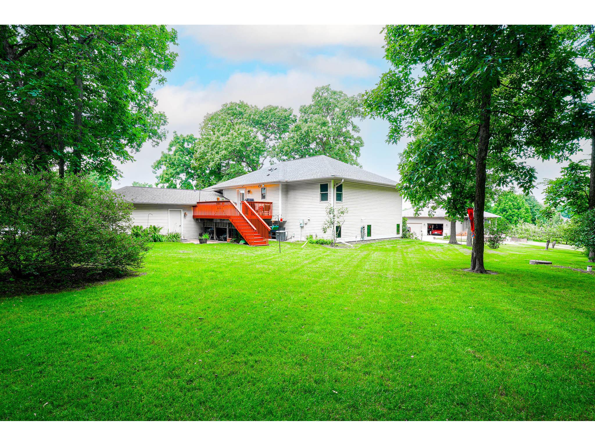 N1496 Meadow Ridge Greenfield WI 54601 1971029 image3