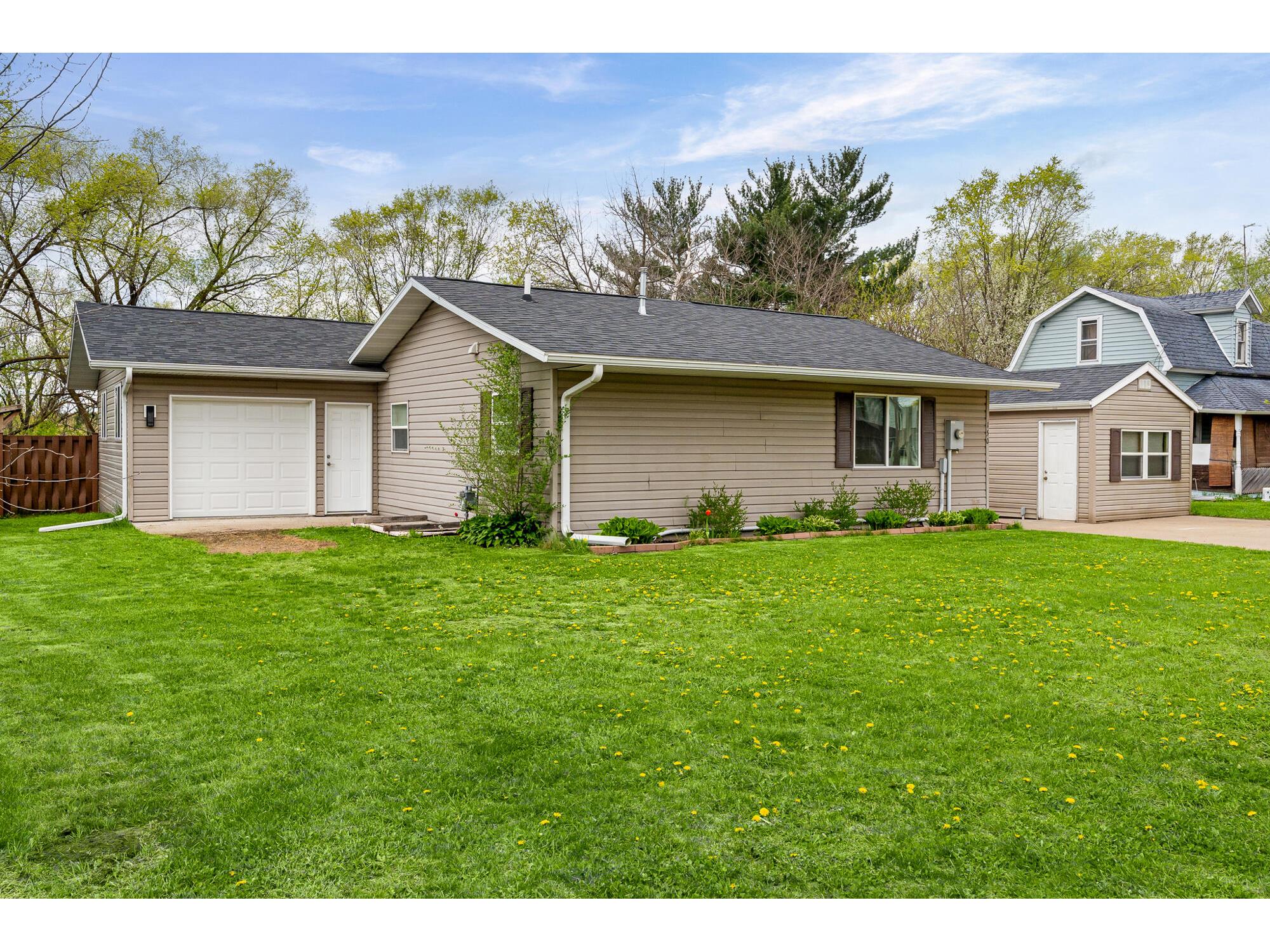 150 Gebhardt Brockway WI 54615 1960690 image1
