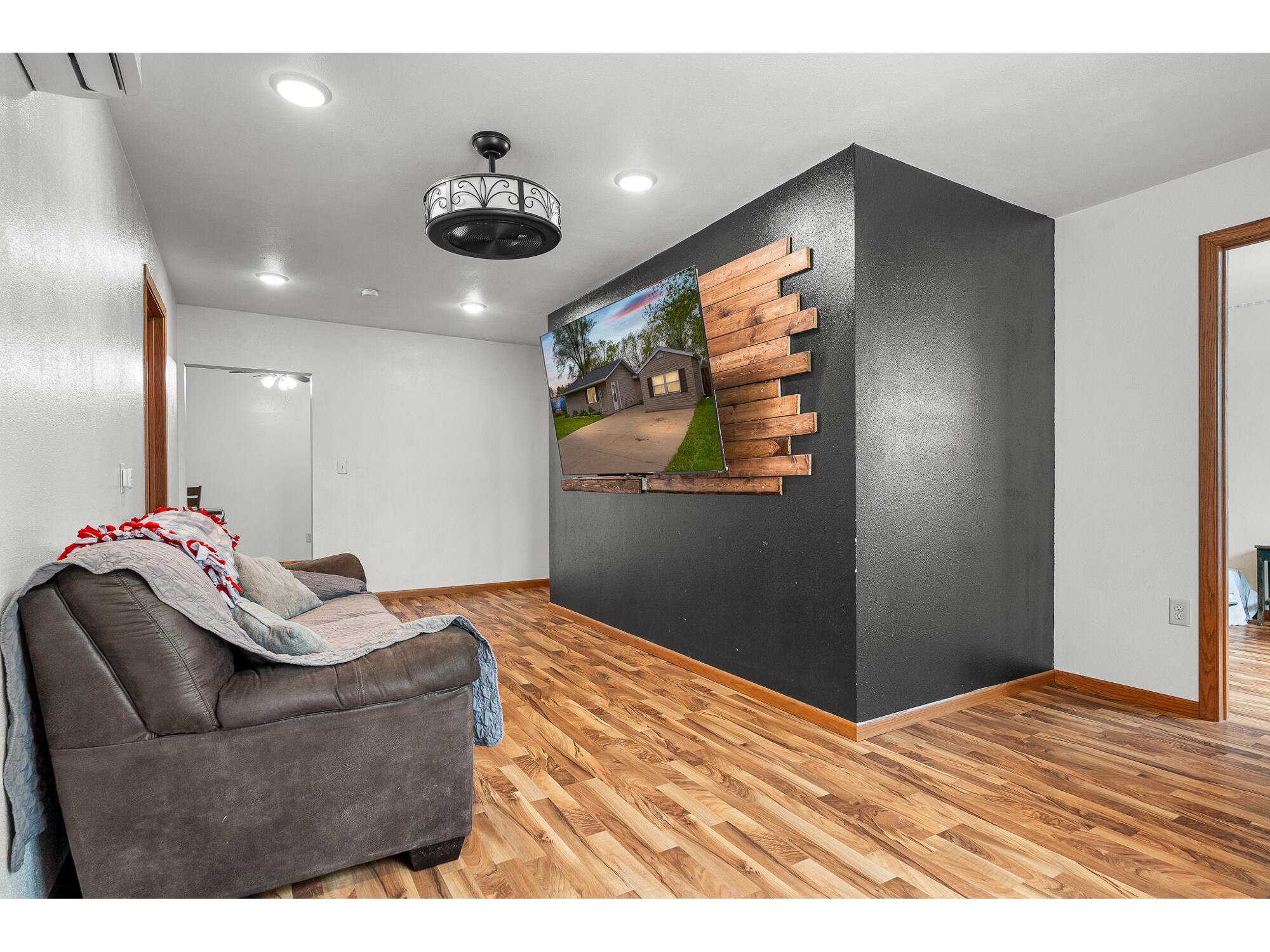 150 Gebhardt Brockway WI 54615 1960690 image19