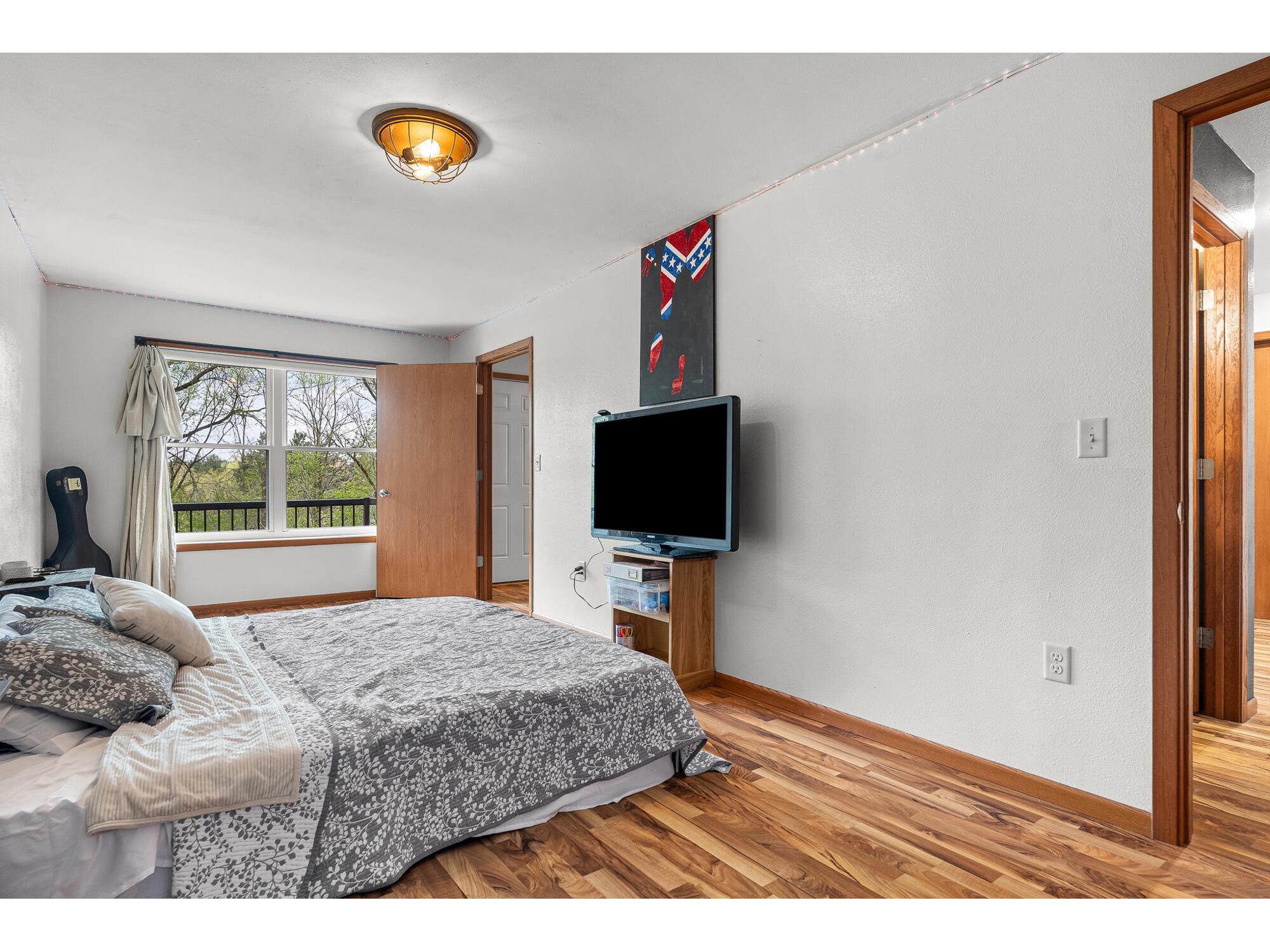 150 Gebhardt Brockway WI 54615 1960690 image23