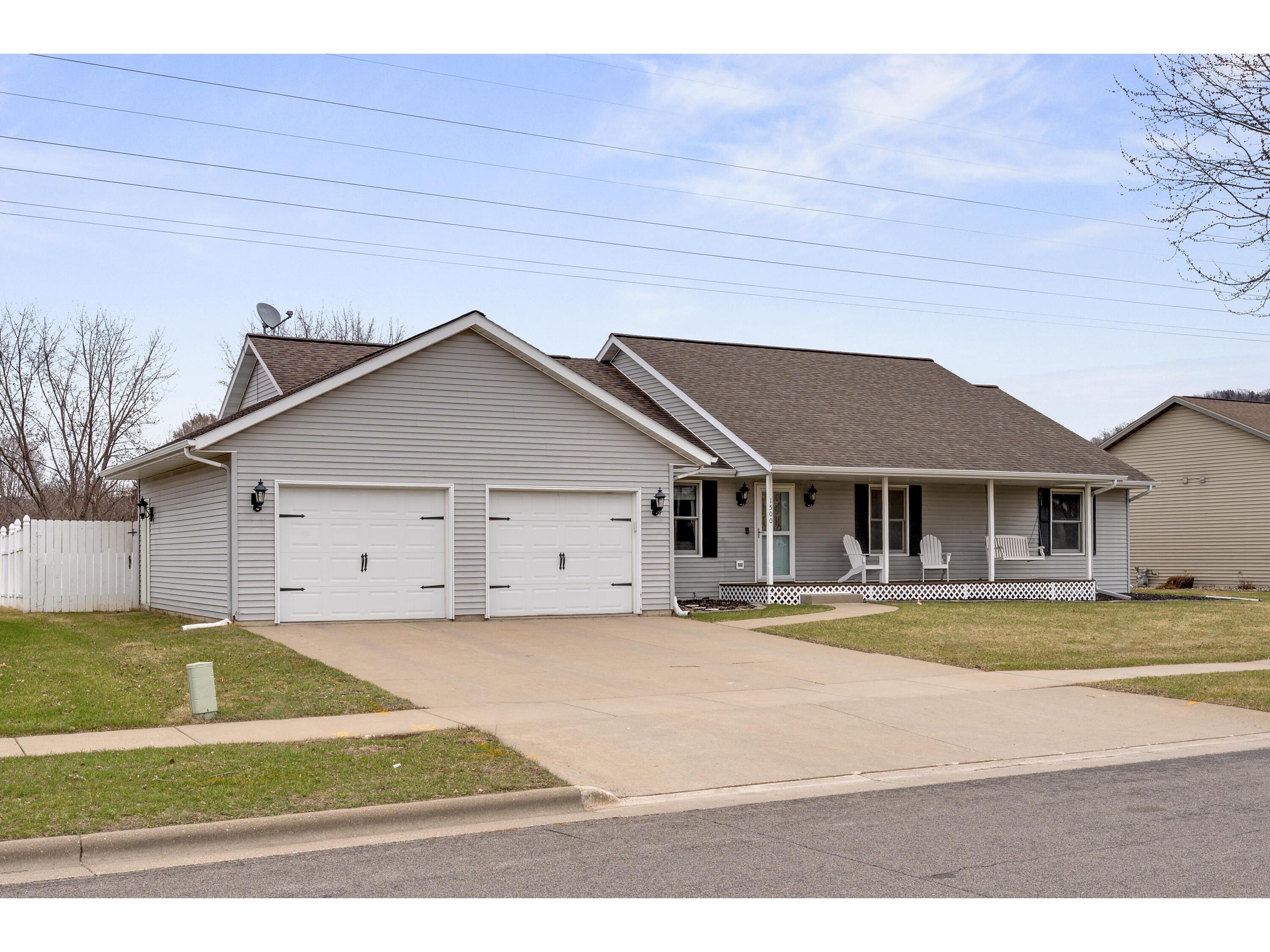 1500 Cliffview Onalaska WI 54650 1913124 image1