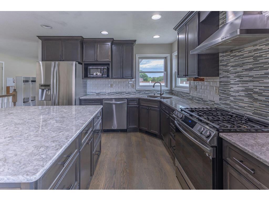 1500 Cliffview Onalaska WI 54650 1967131 image2