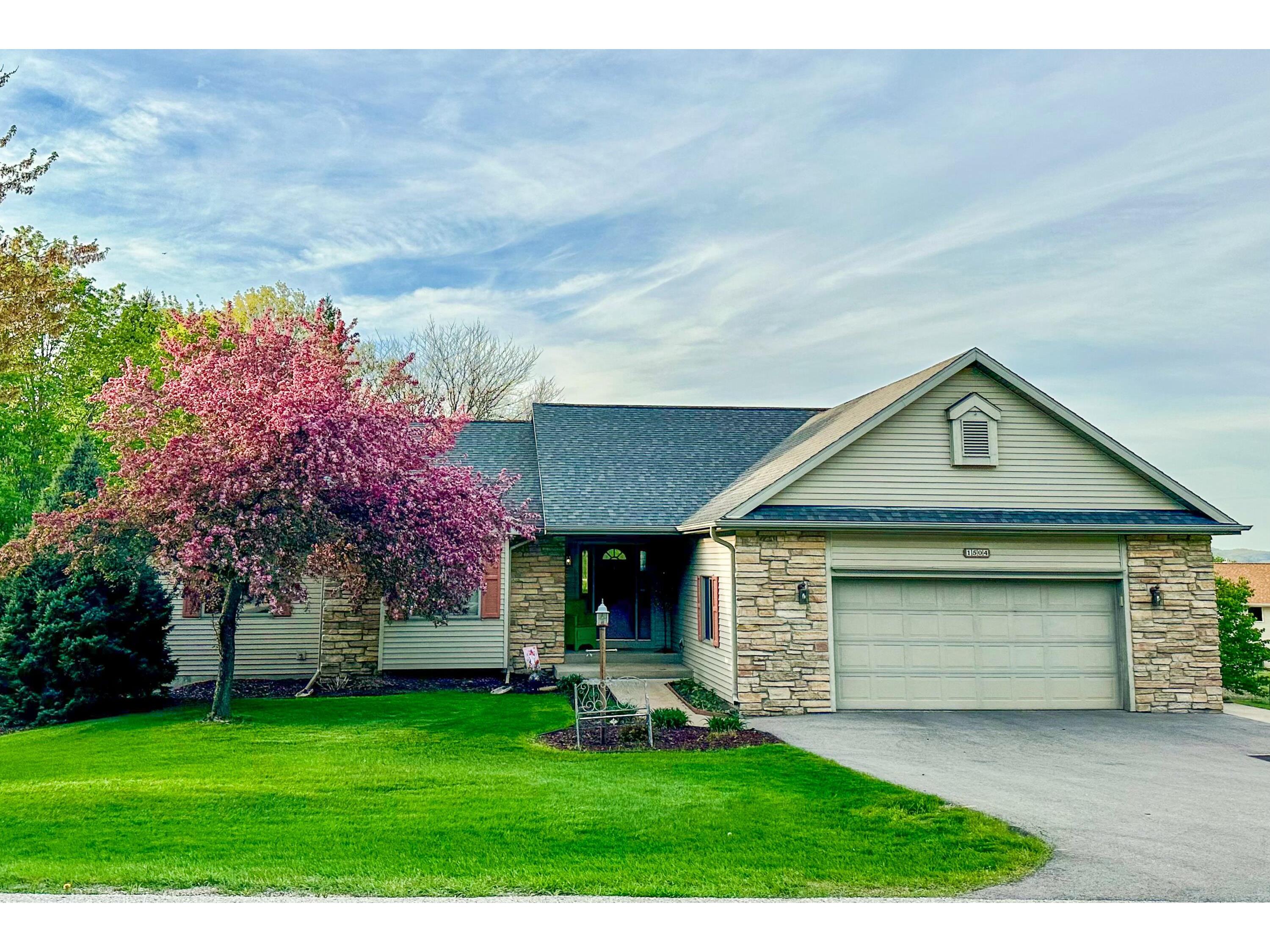 1504 Highland Meadows Sparta WI 54656 1901974 image1