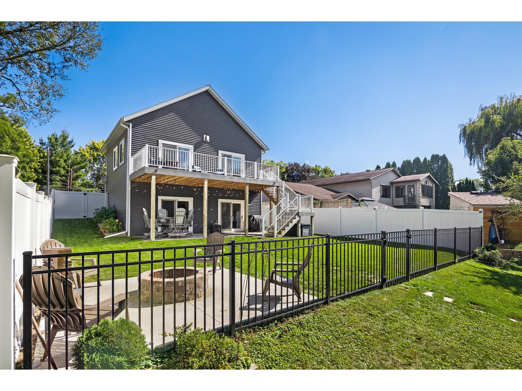 1505 La Crescent Campbell WI 54603 - FRENCH SLOUGH 1948899 image1