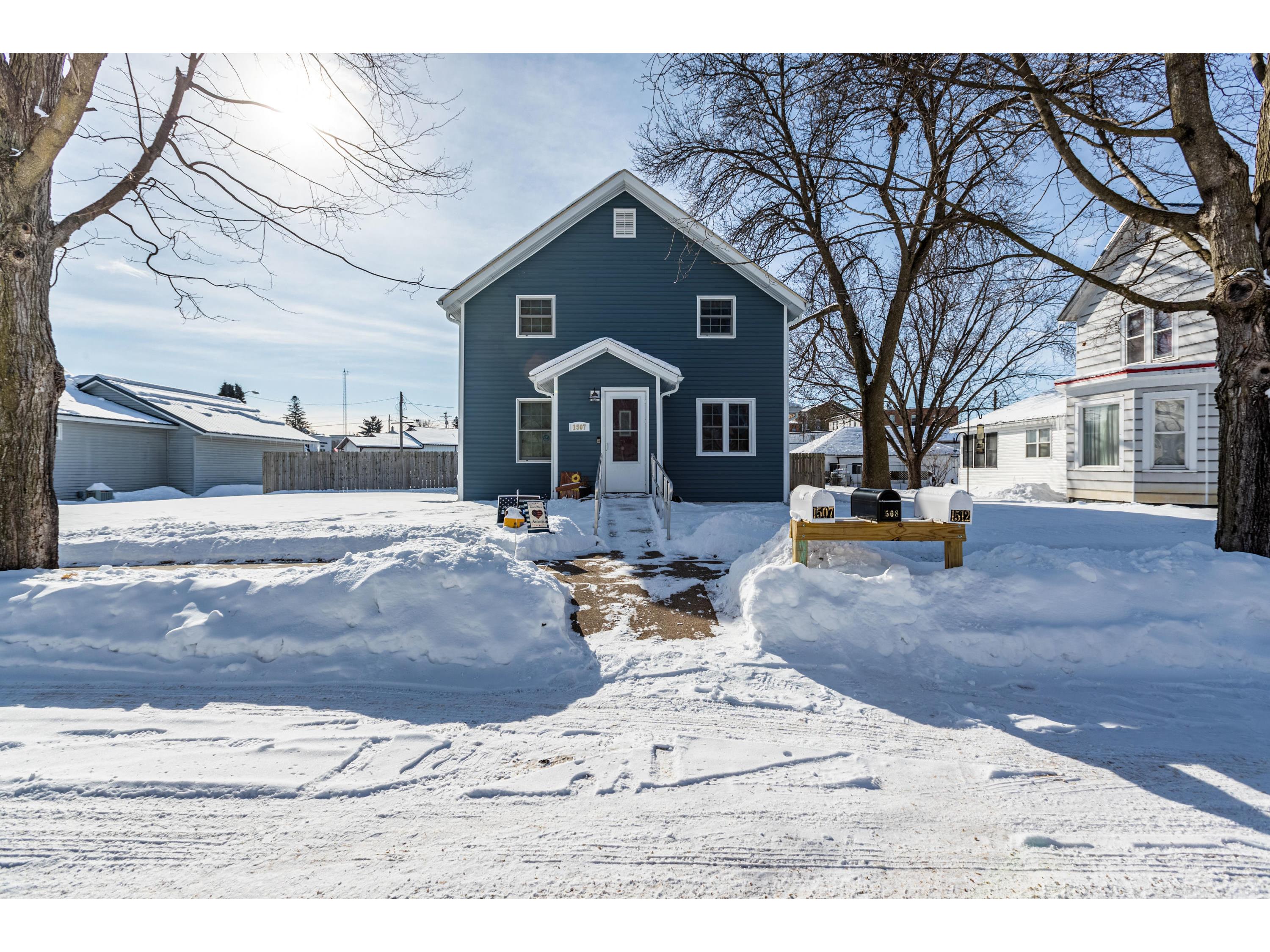 1507 Oak St, Bangor, WI, 54614 MLS 1727305 Edina Realty