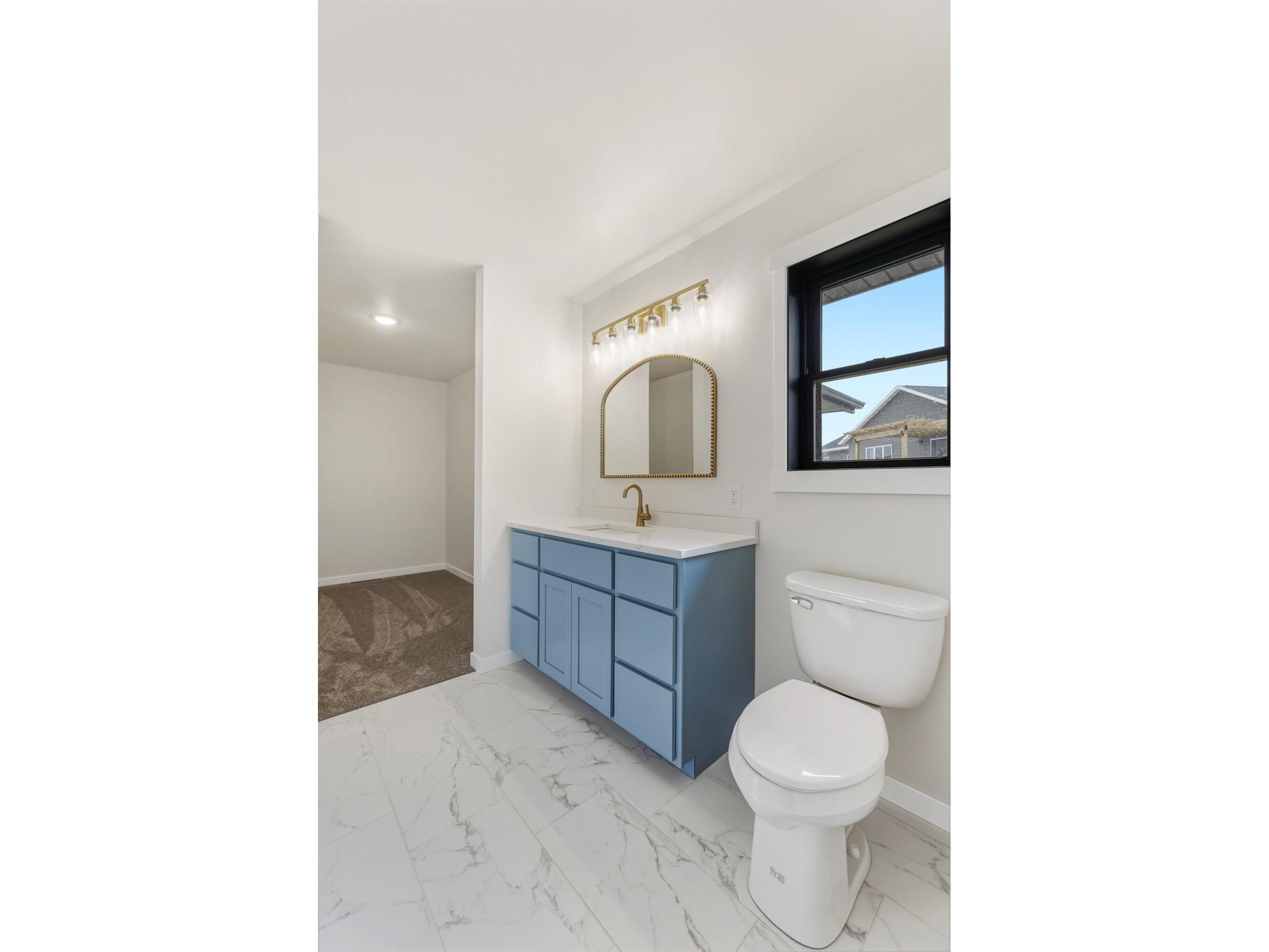 1508 Pioneer Holmen WI 54636 1950059 image14