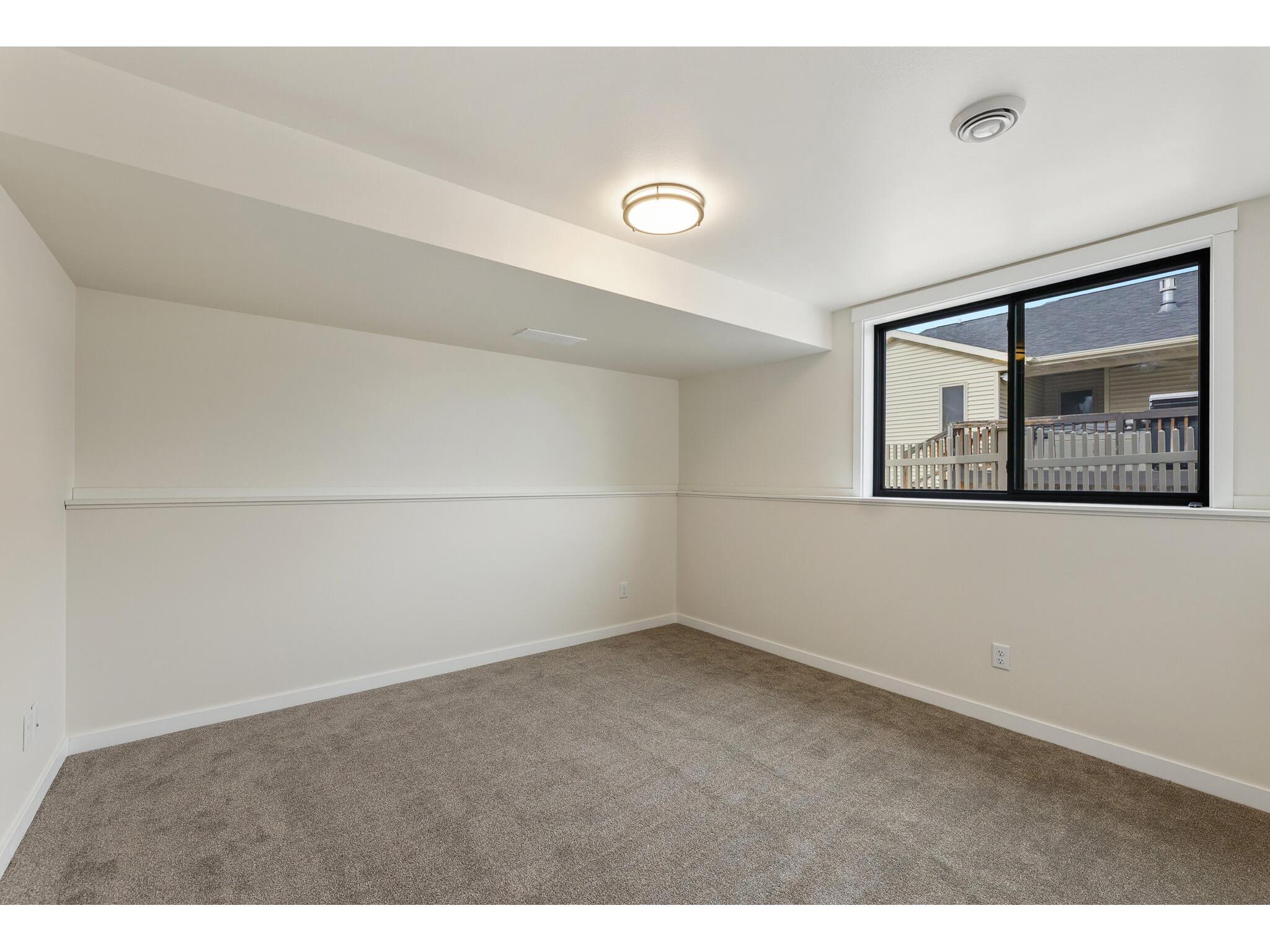 1508 Pioneer Holmen WI 54636 1950059 image27