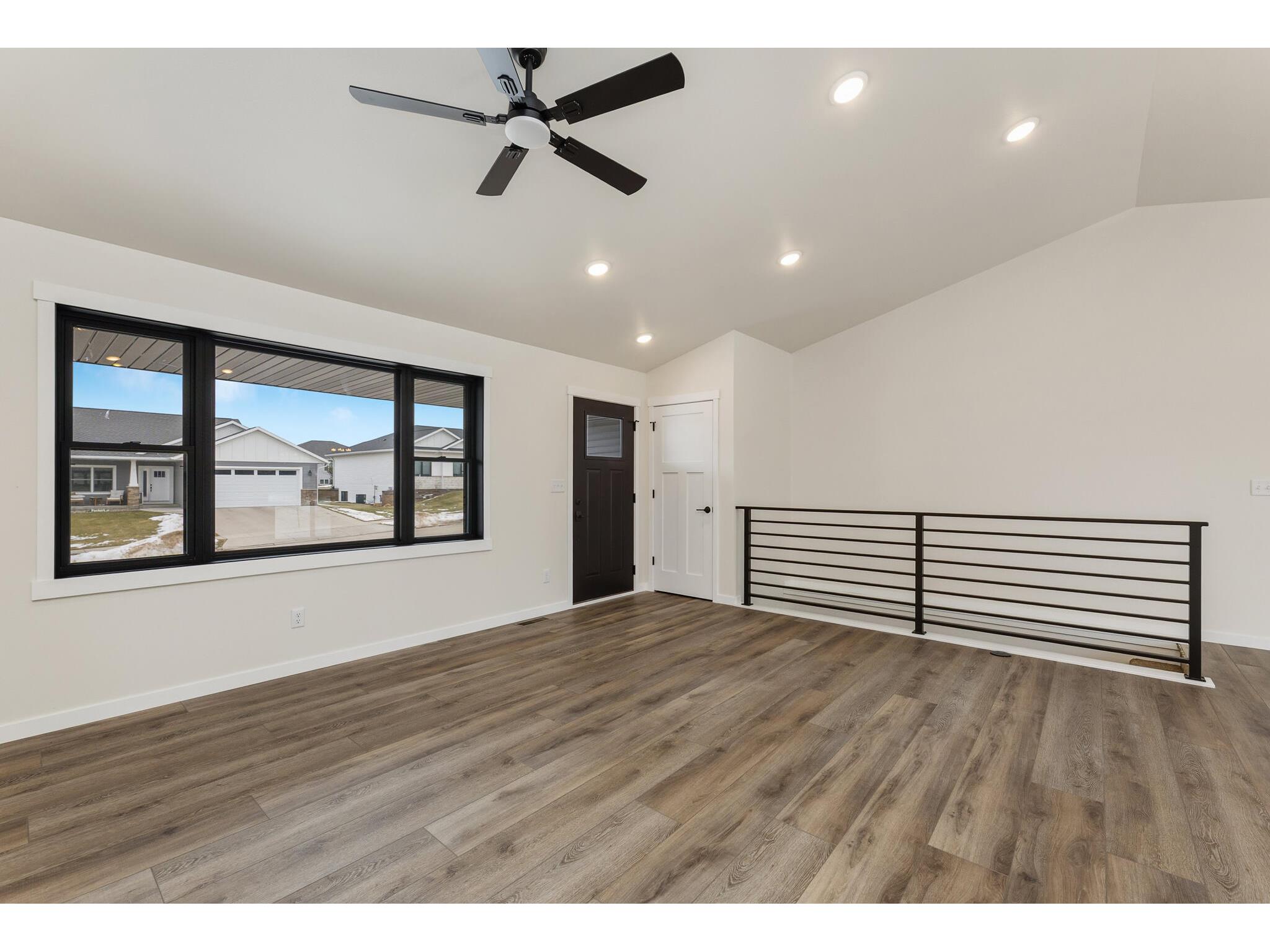 1508 Pioneer Holmen WI 54636 1950059 image3