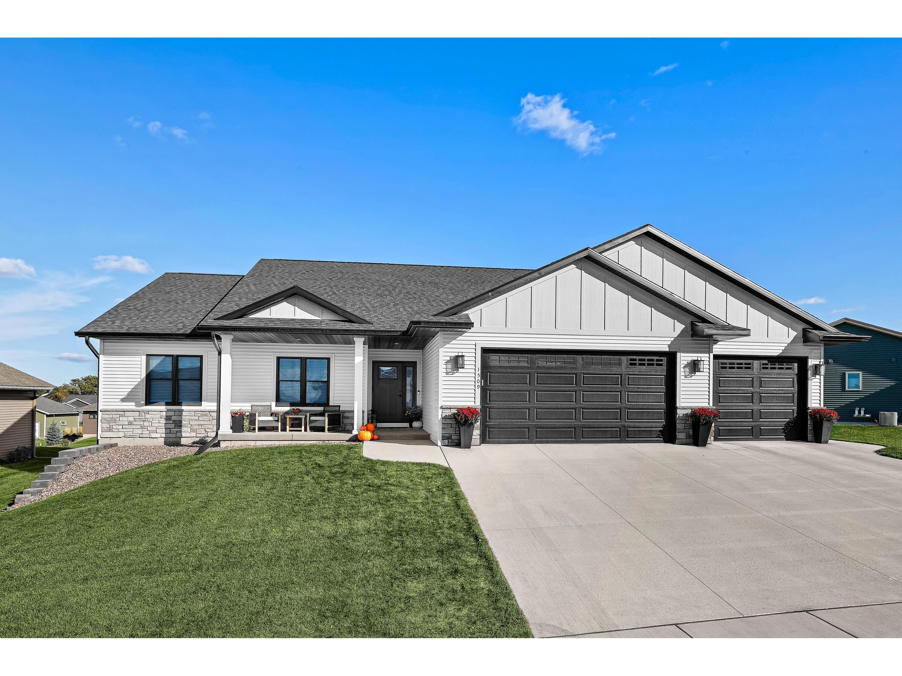 1509 Crockett Holmen WI 54636 1897700 image1