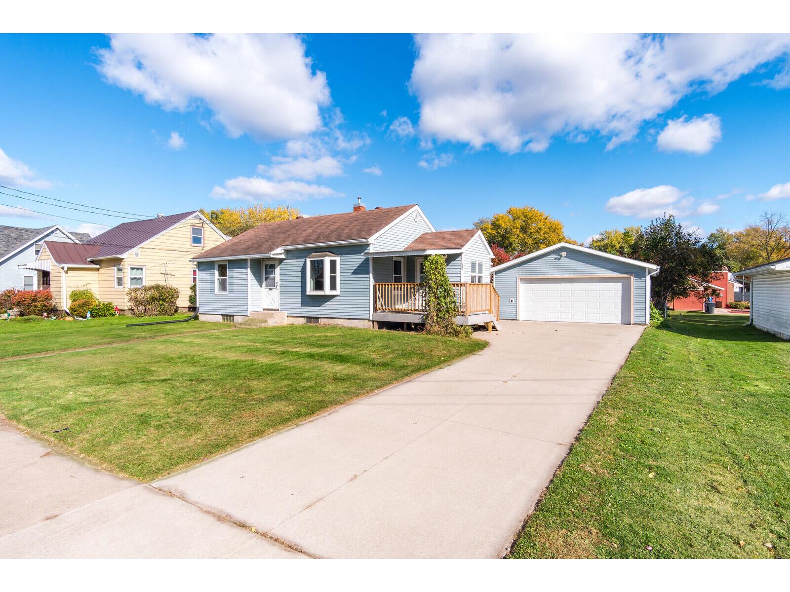 151 WEST West Salem WI 54669 1896217 image1