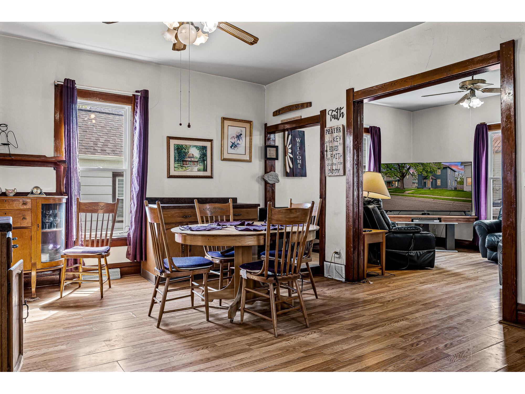 1510 Badger Bangor WI 54614 1961126 image13