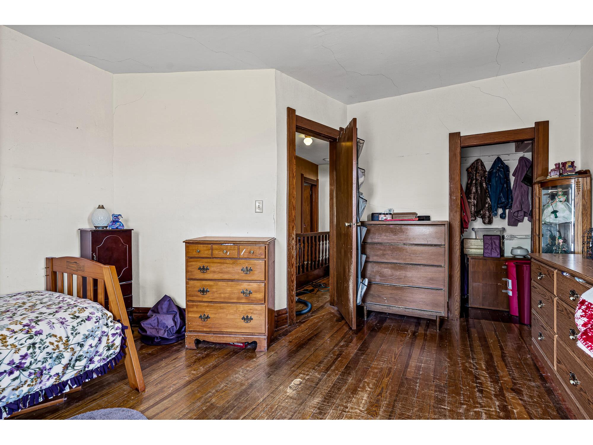 1510 Badger Bangor WI 54614 1961126 image24