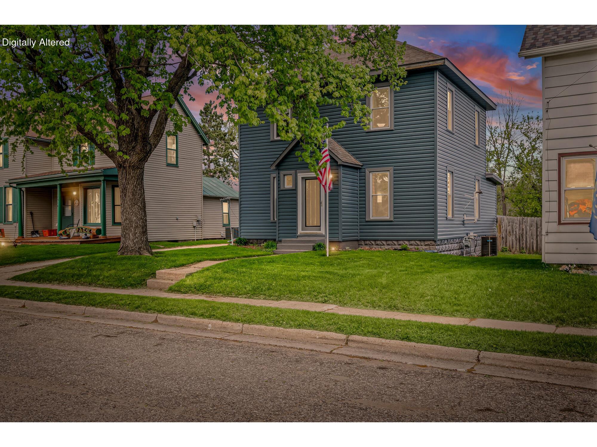 1510 Badger Bangor WI 54614 1961126 image34