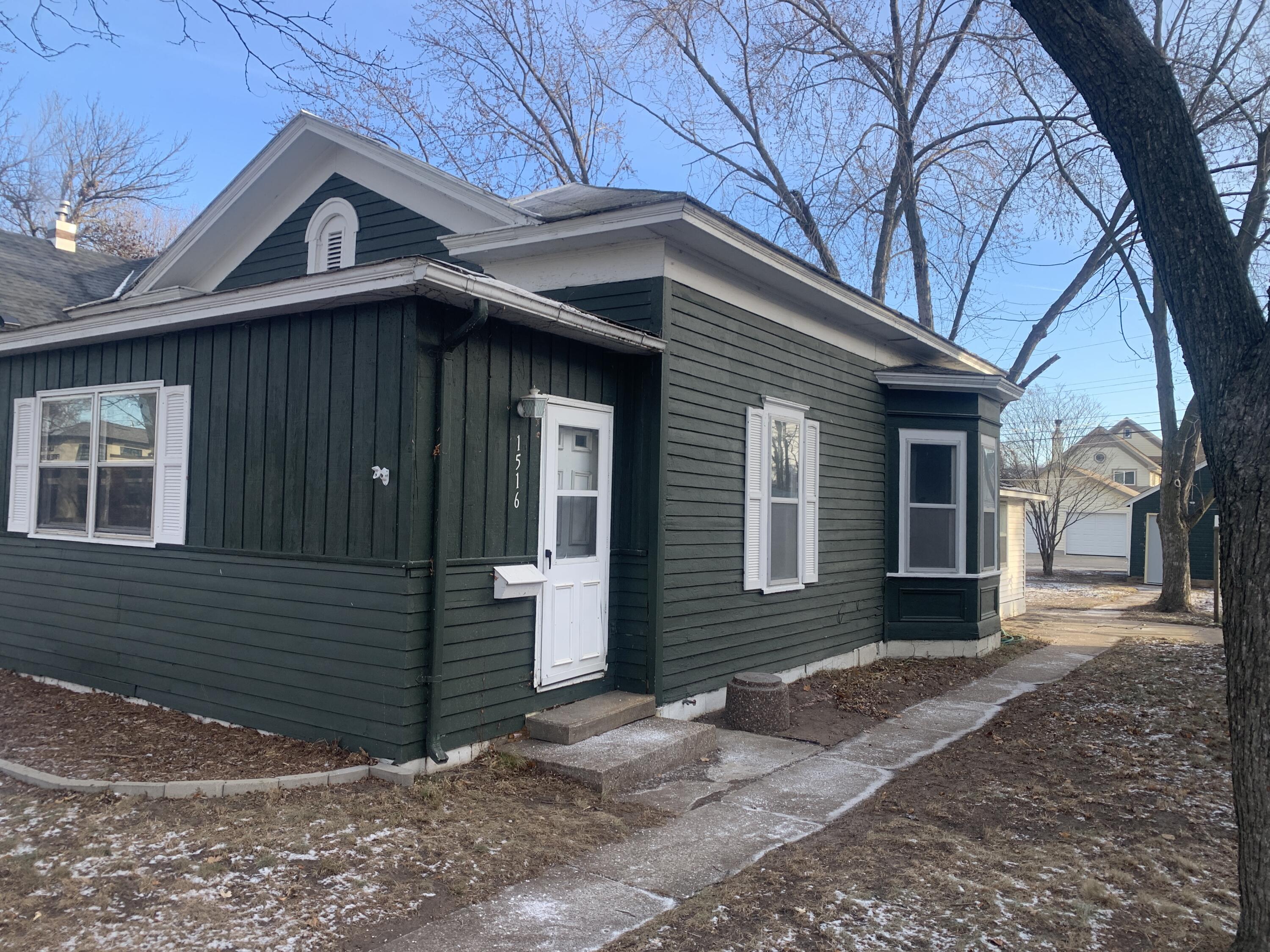 1516 Charles St La Crosse WI 54603 1901862 image1