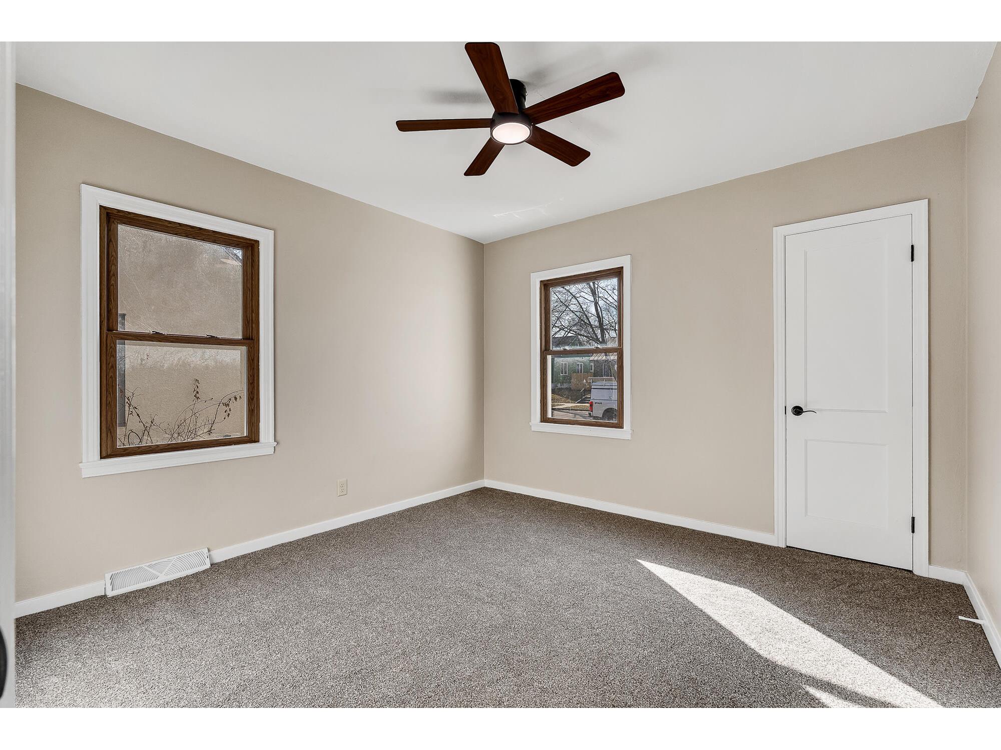 1521 Travis La Crosse WI 54601 1954481 image10