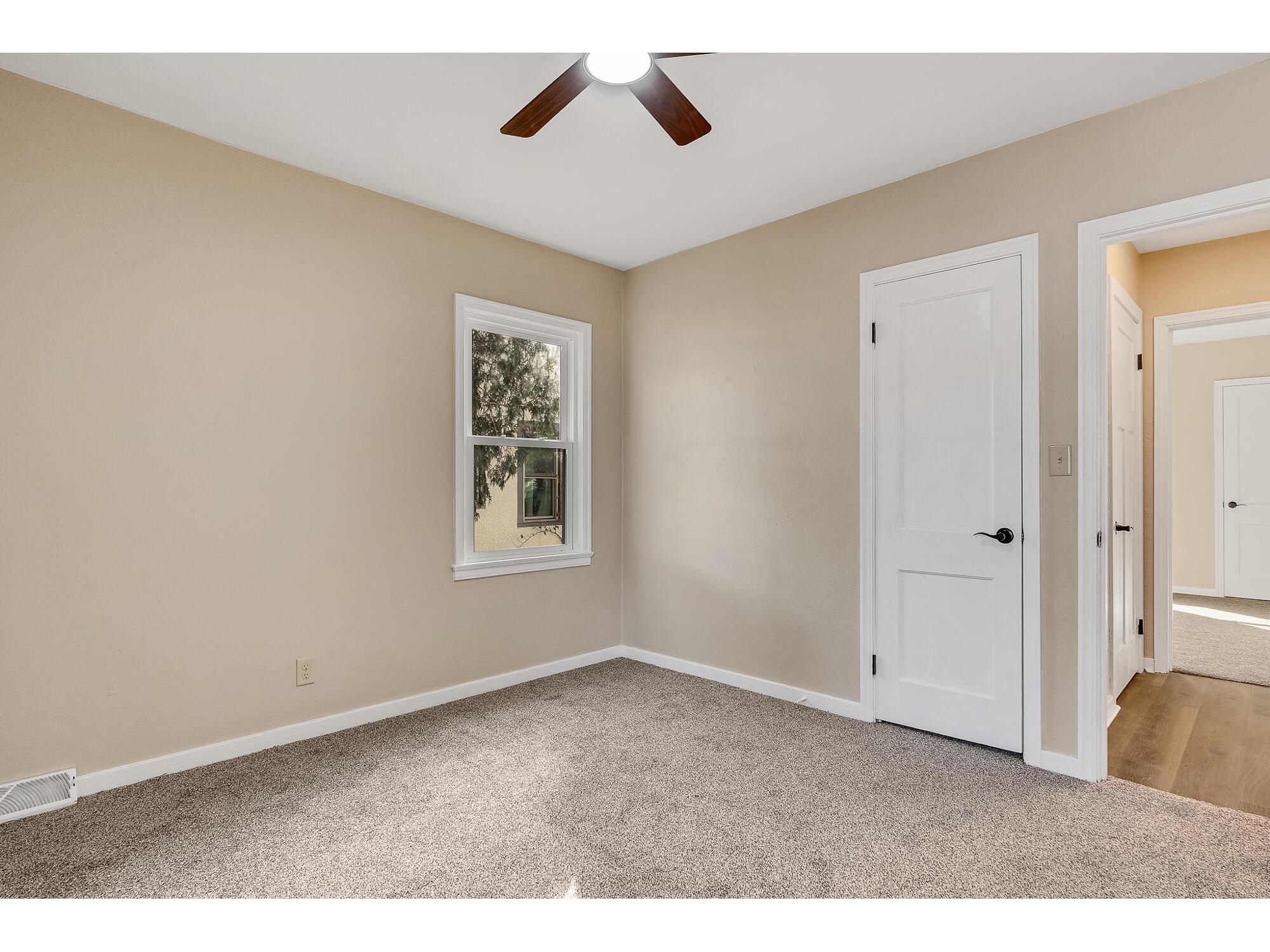 1521 Travis La Crosse WI 54601 1954481 image15