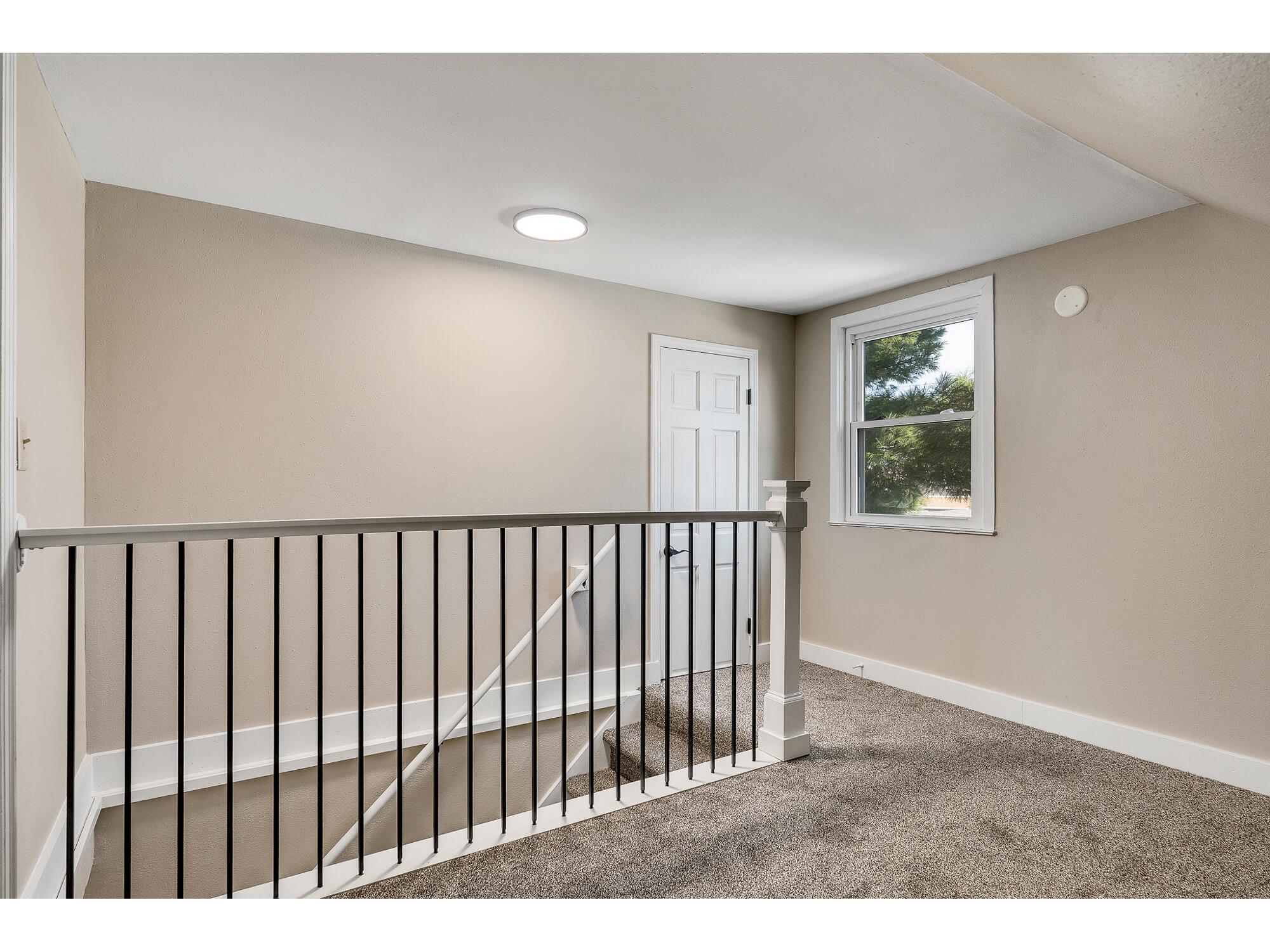 1521 Travis La Crosse WI 54601 1954481 image16