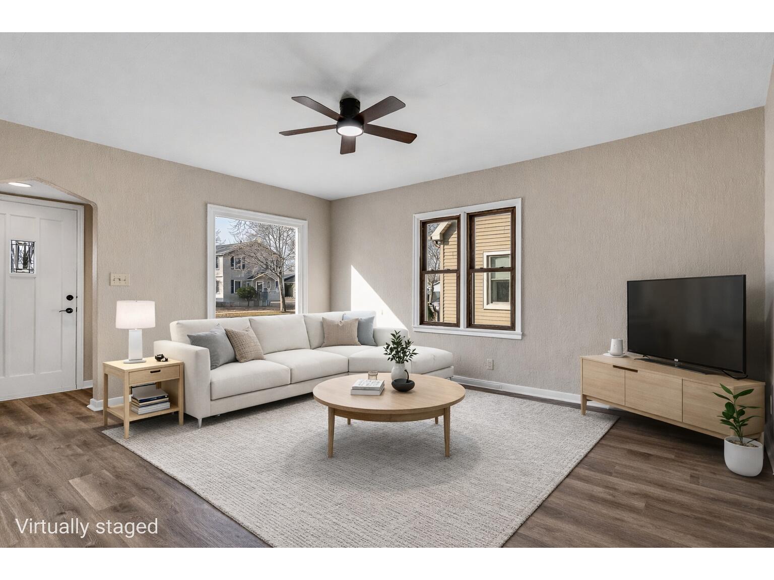 1521 Travis La Crosse WI 54601 1954481 image2