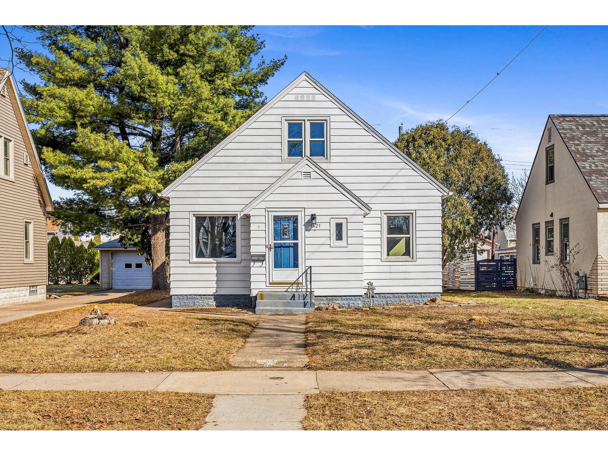 1521 Travis La Crosse WI 54601 1954481 image26