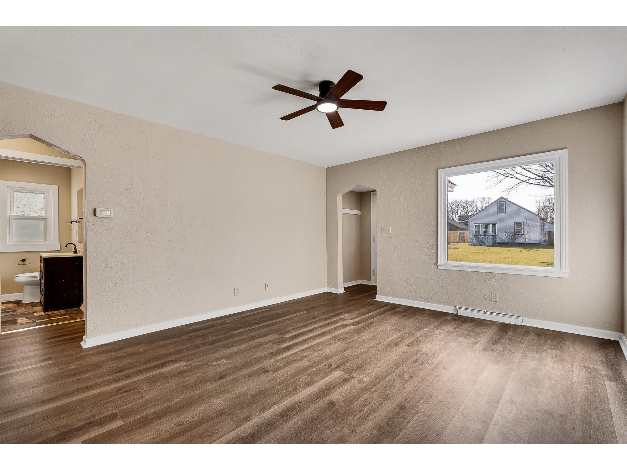 1521 Travis La Crosse WI 54601 1954481 image4