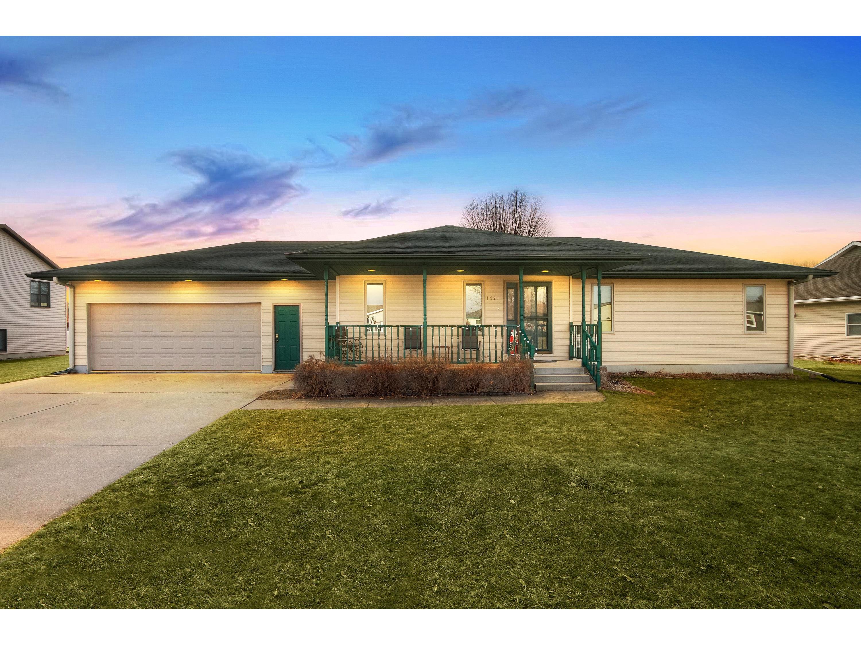 1521 Waterloo Ave, West Salem, WI 54669 MLS 1722030 Edina Realty