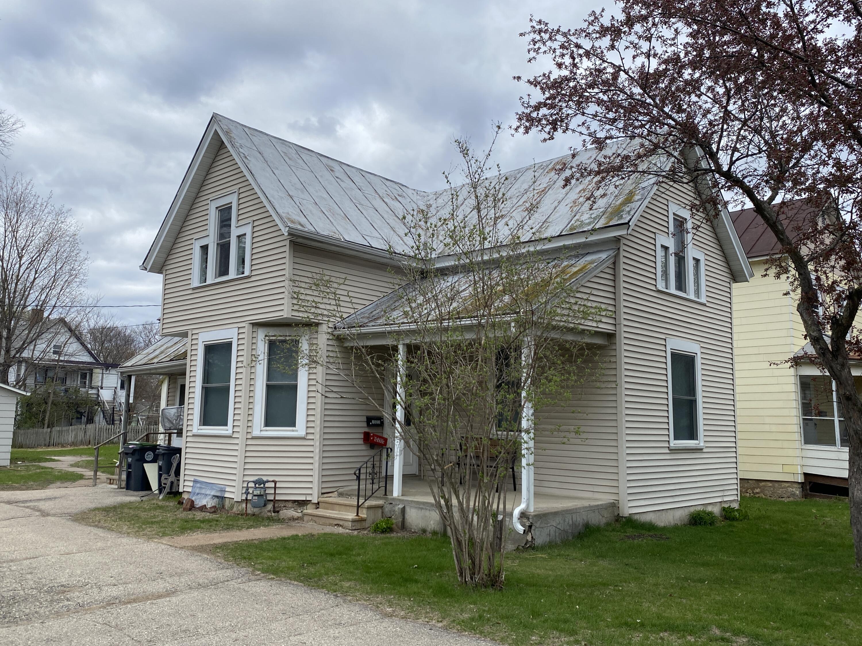 1523 Denton La Crosse WI 54601 1832648 image1