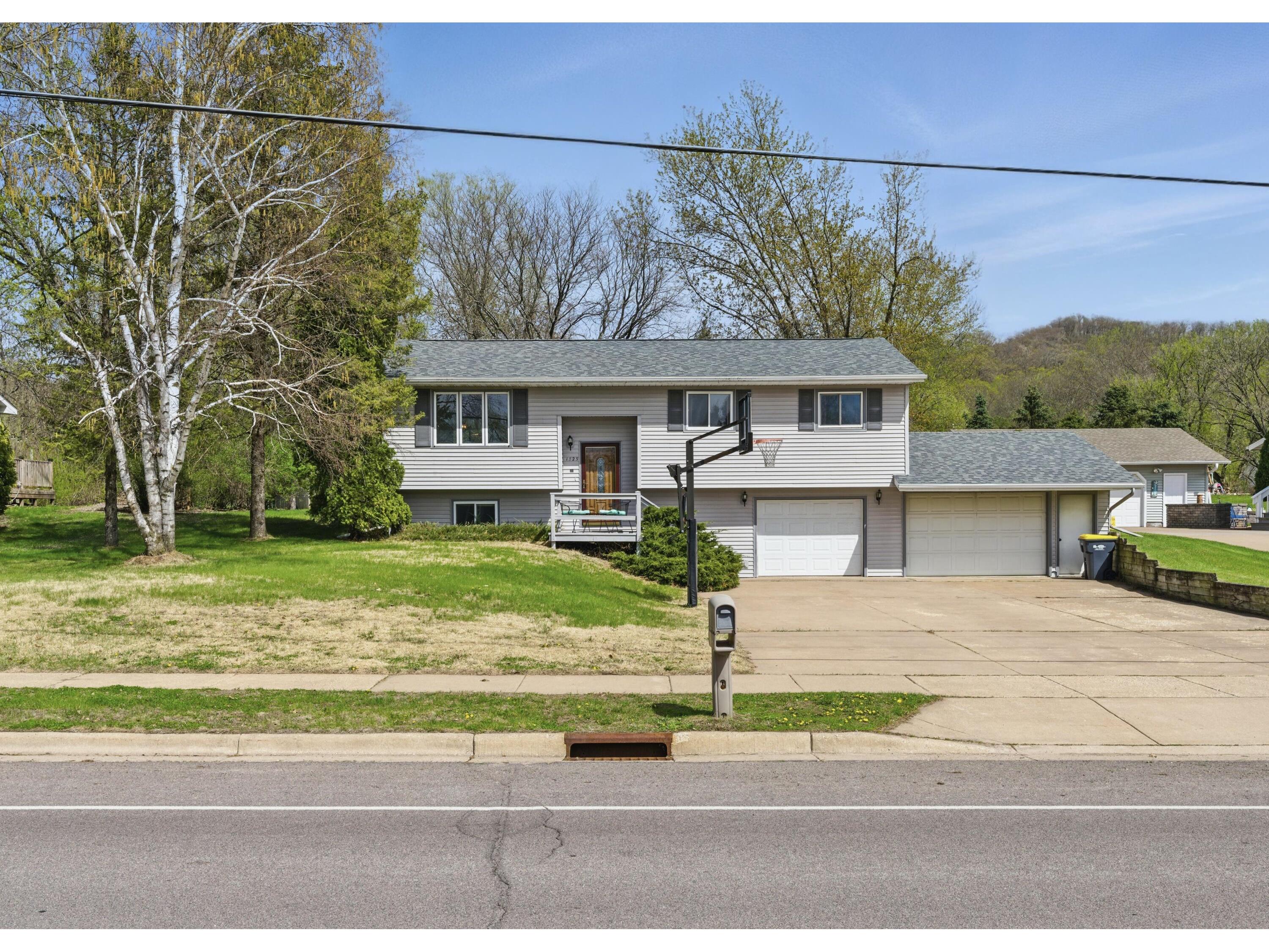 1525 Sand Lake Holmen WI 54636 1916124 image1